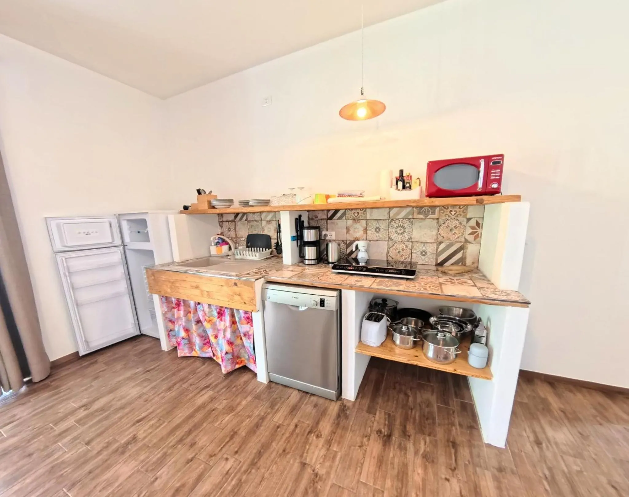 kitchen in Oasi Da Vinci Apartments Lake Garda View