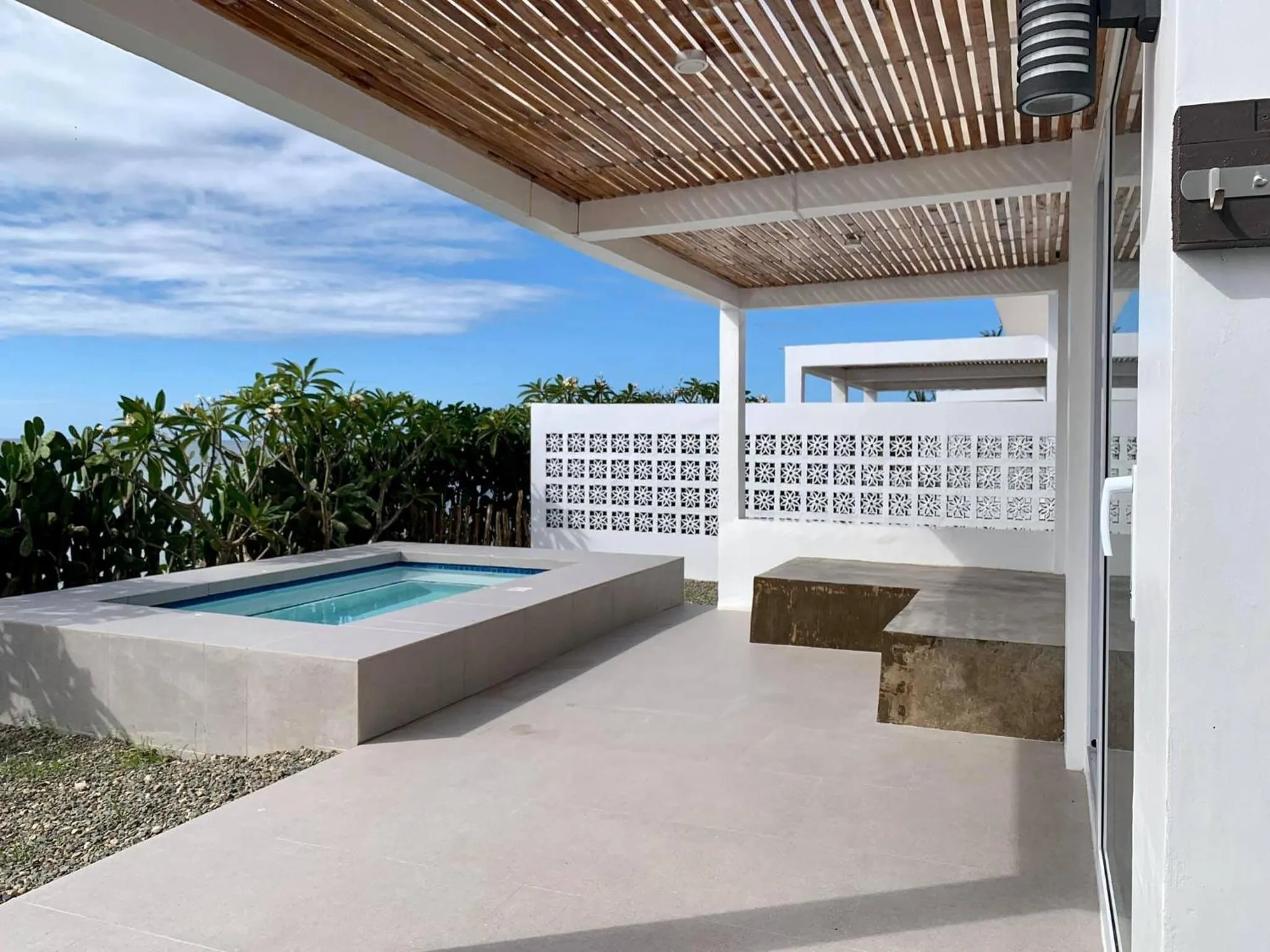 Balcony/Terrace in Cebu R Resort Tabuelan