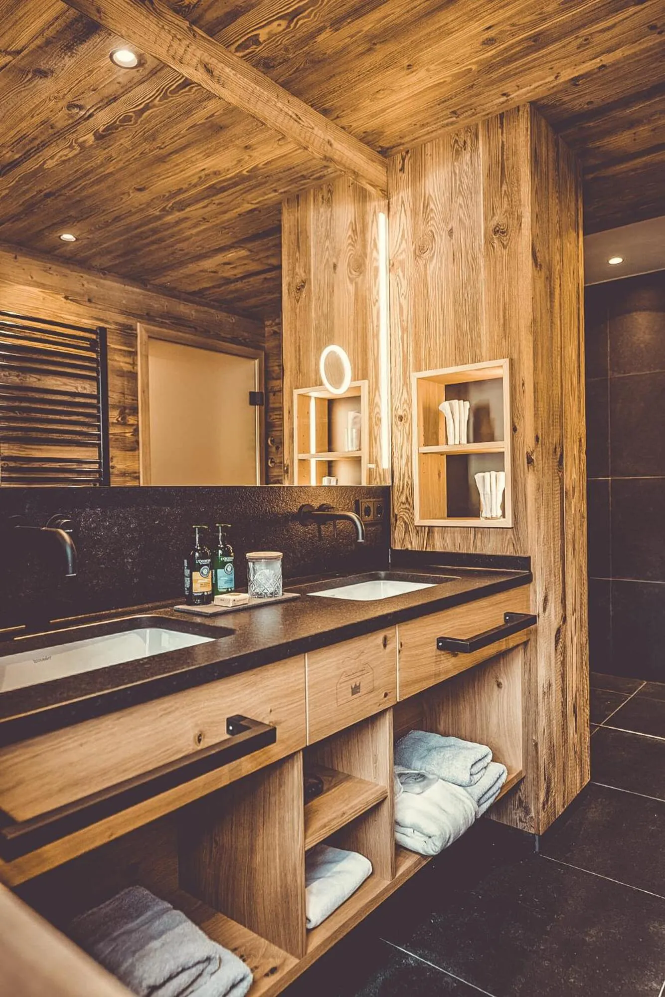 Shower in Hotel Alpenkönig