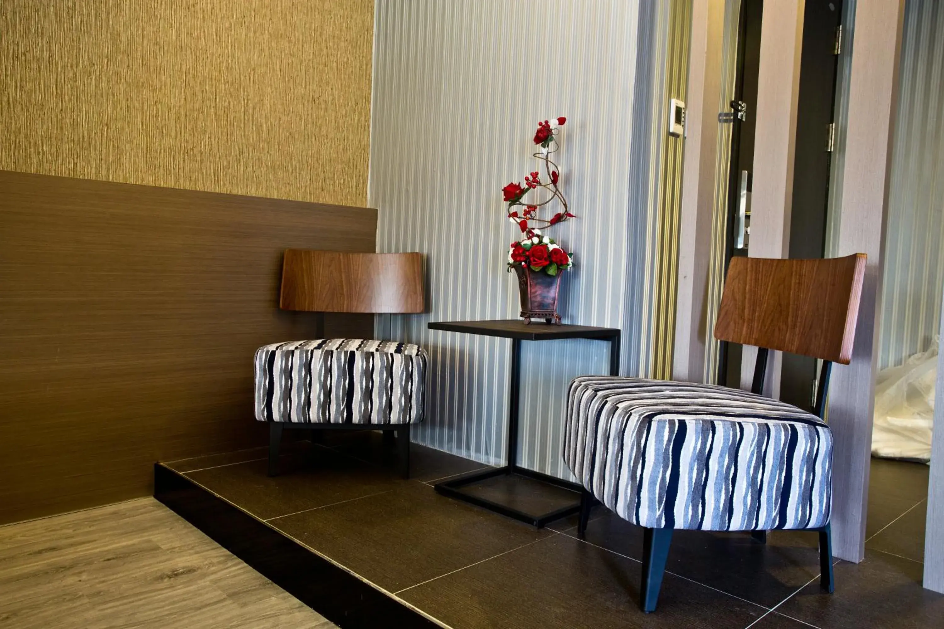 Photo of the whole room in Fine Hotel Photo of the whole room in Fine Hotel