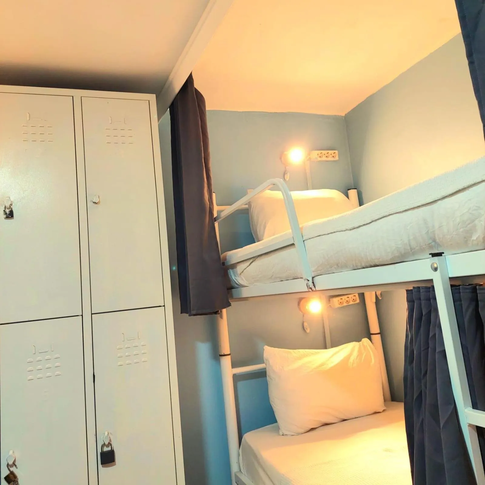 bunk bed, Bed in La bella hotel