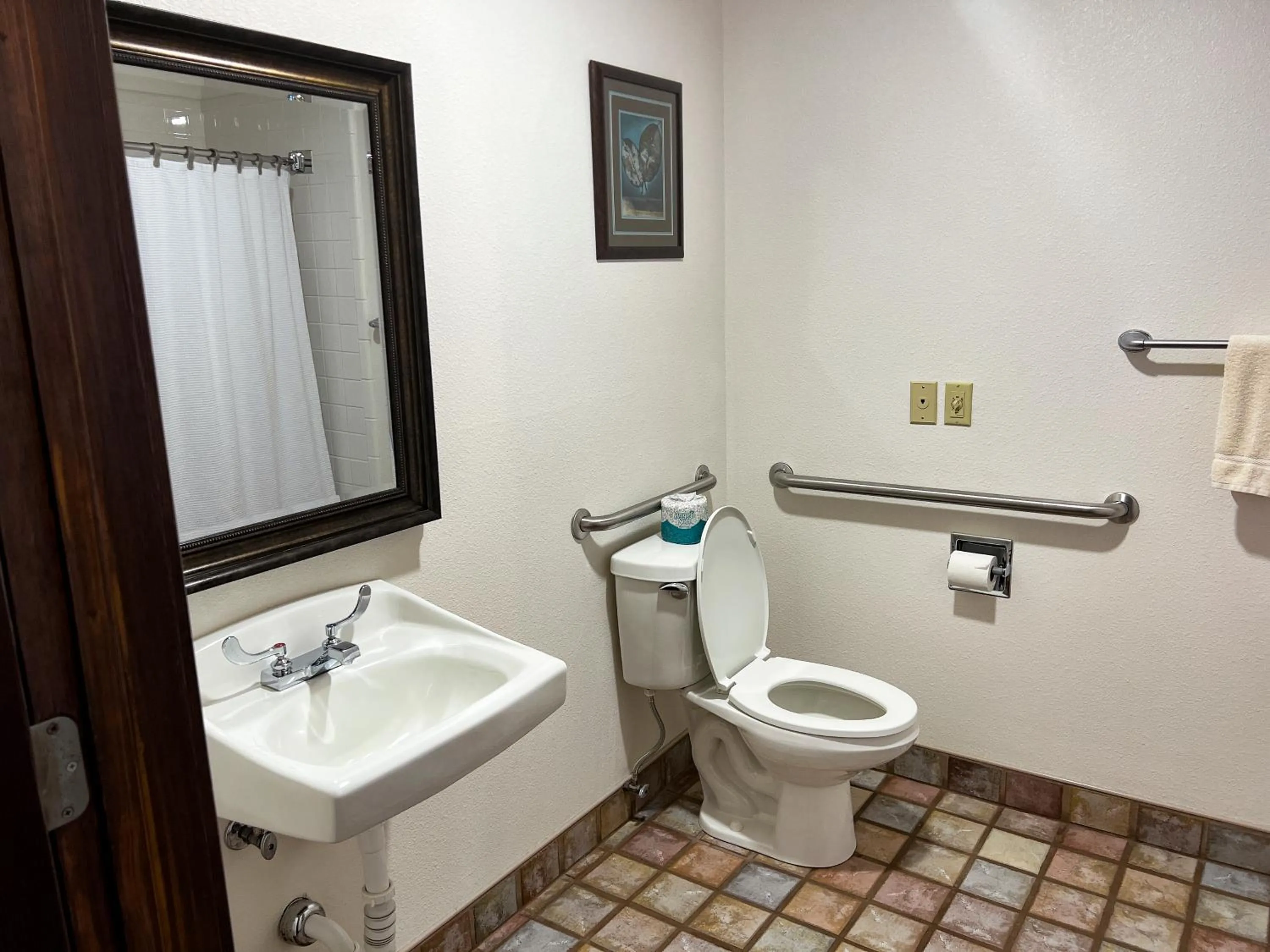 Bathroom in Desert Rose Resort & Cabins