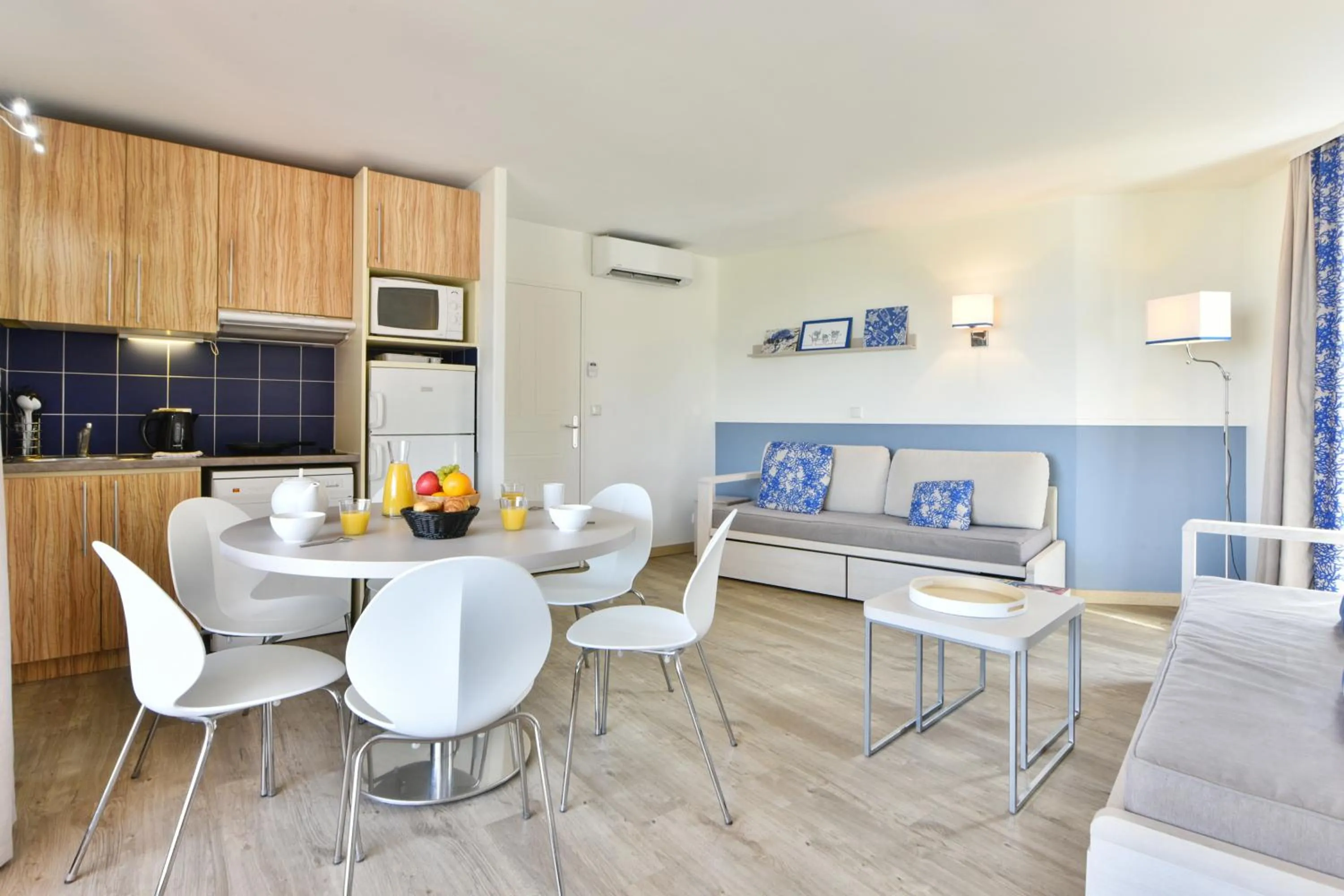 Kitchen or kitchenette in Résidence Pierre & Vacances Premium Port Prestige