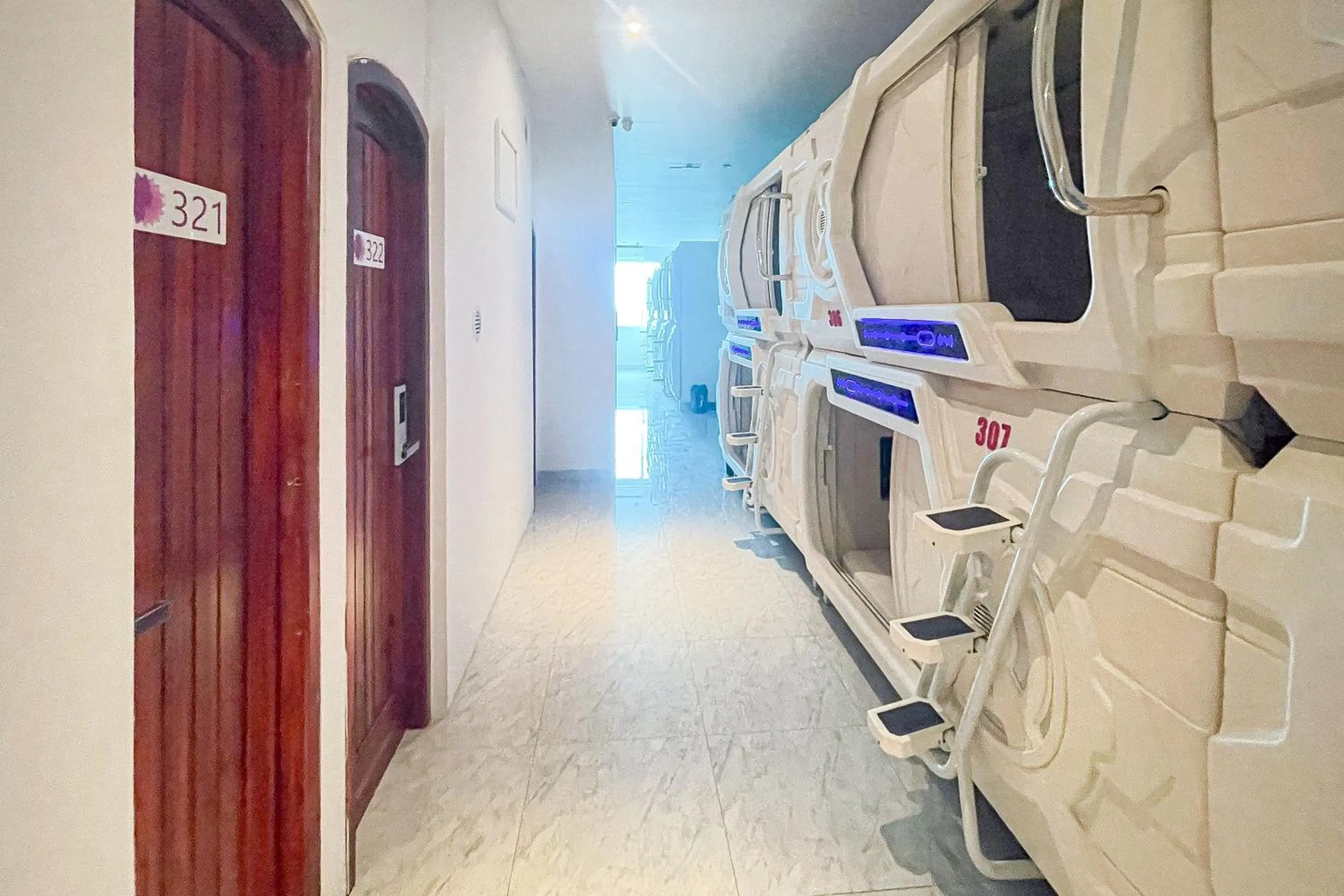 Property building in RedDoorz Hotel Capsule at Batu Tulis