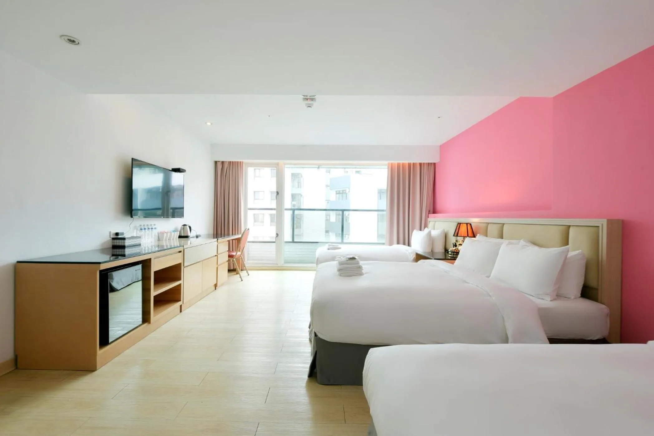 Bed in Hotel Champs Elysées