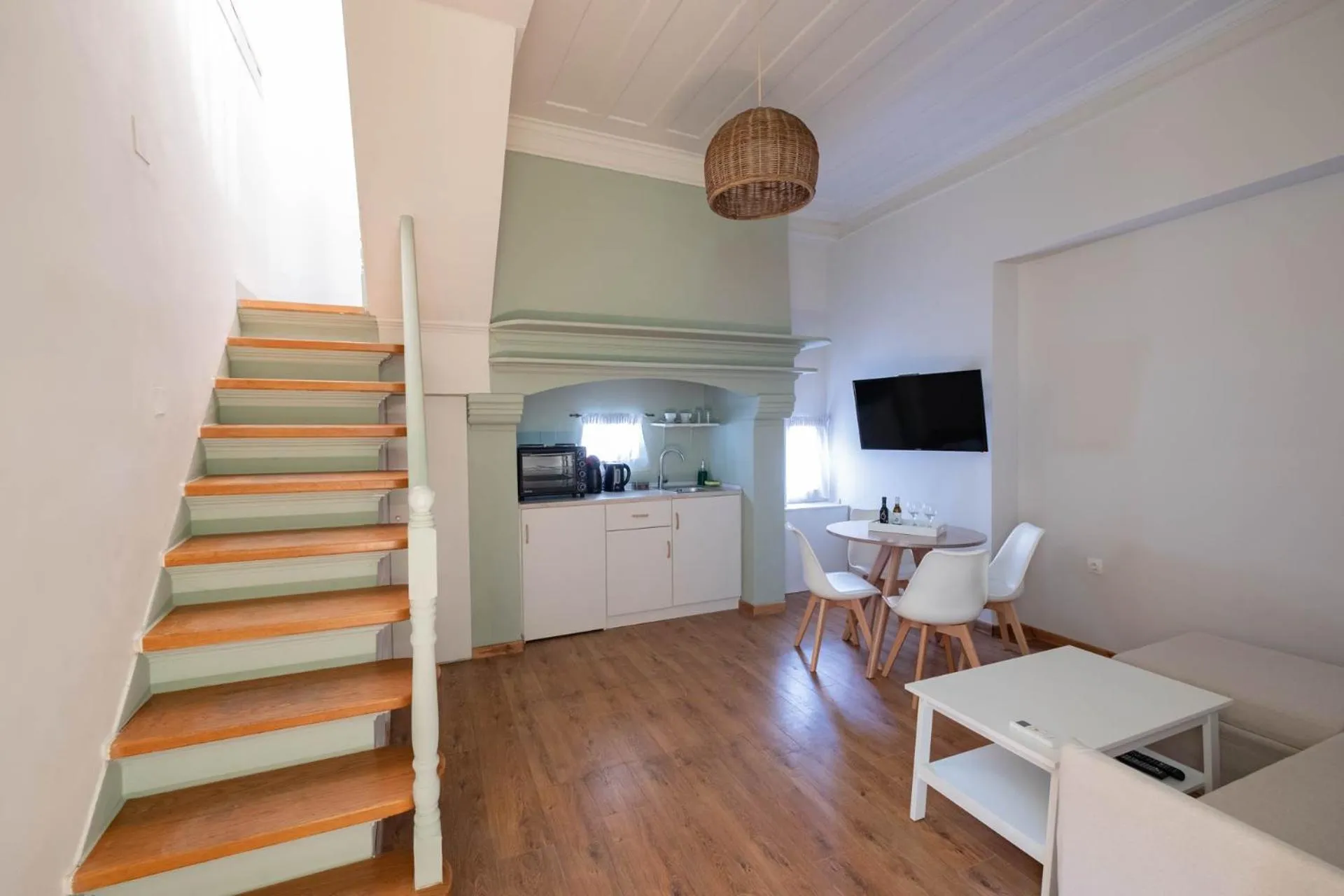 Kitchen or kitchenette in Agora Residence