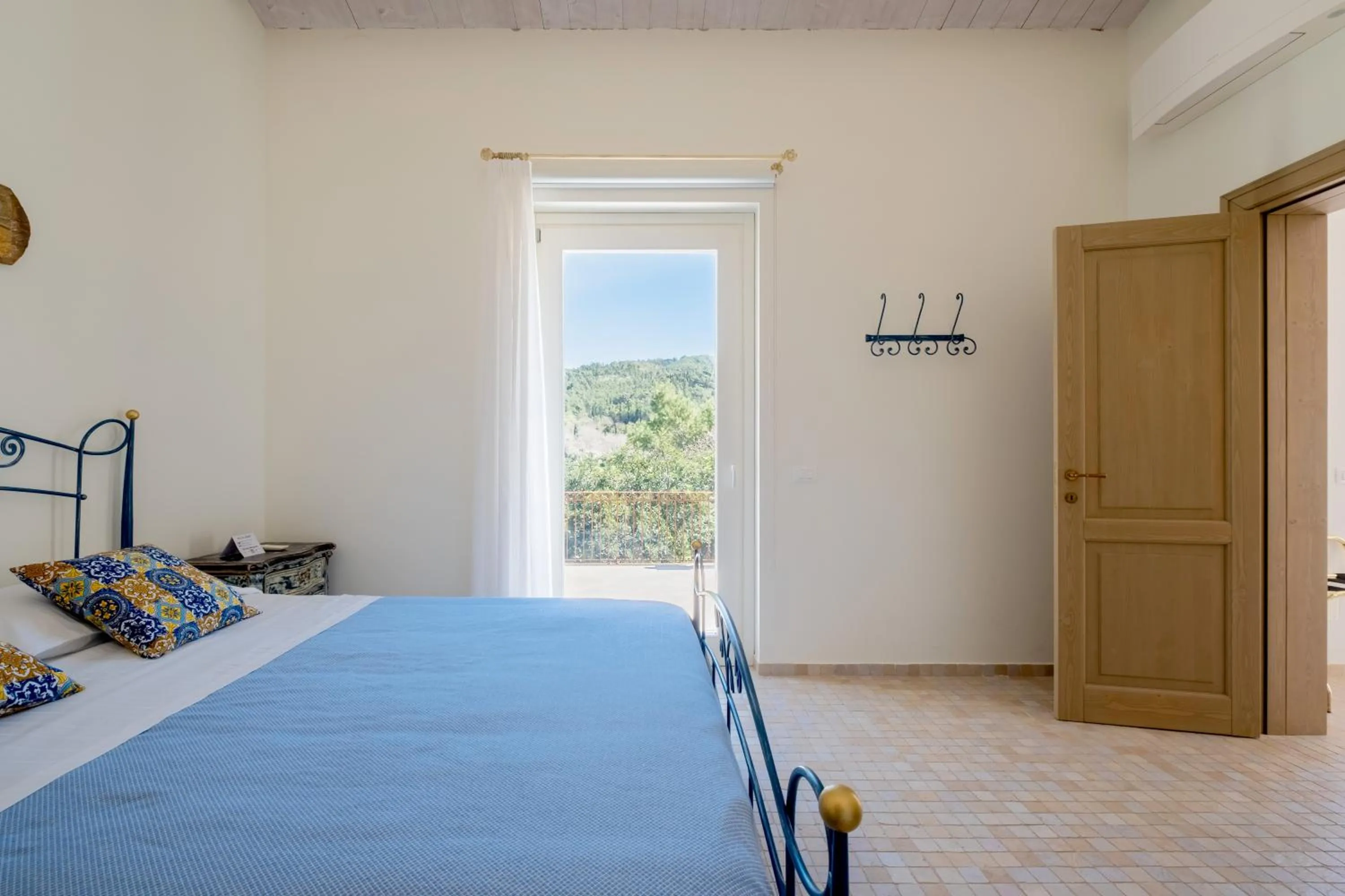 Suite with Terrace in Villa Santa Margherita