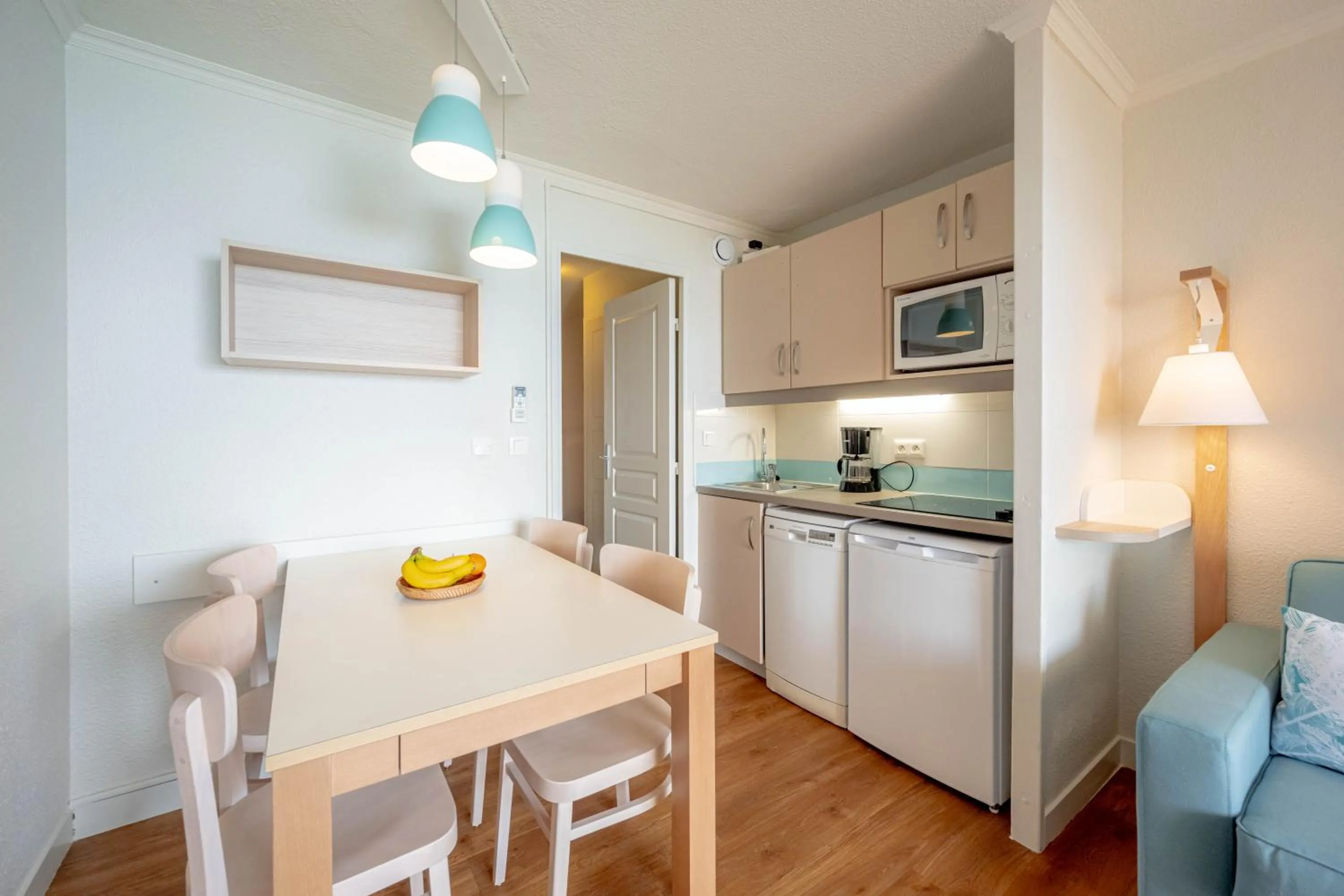 Kitchen or kitchenette in Résidence Pierre & Vacances Cannes Verrerie