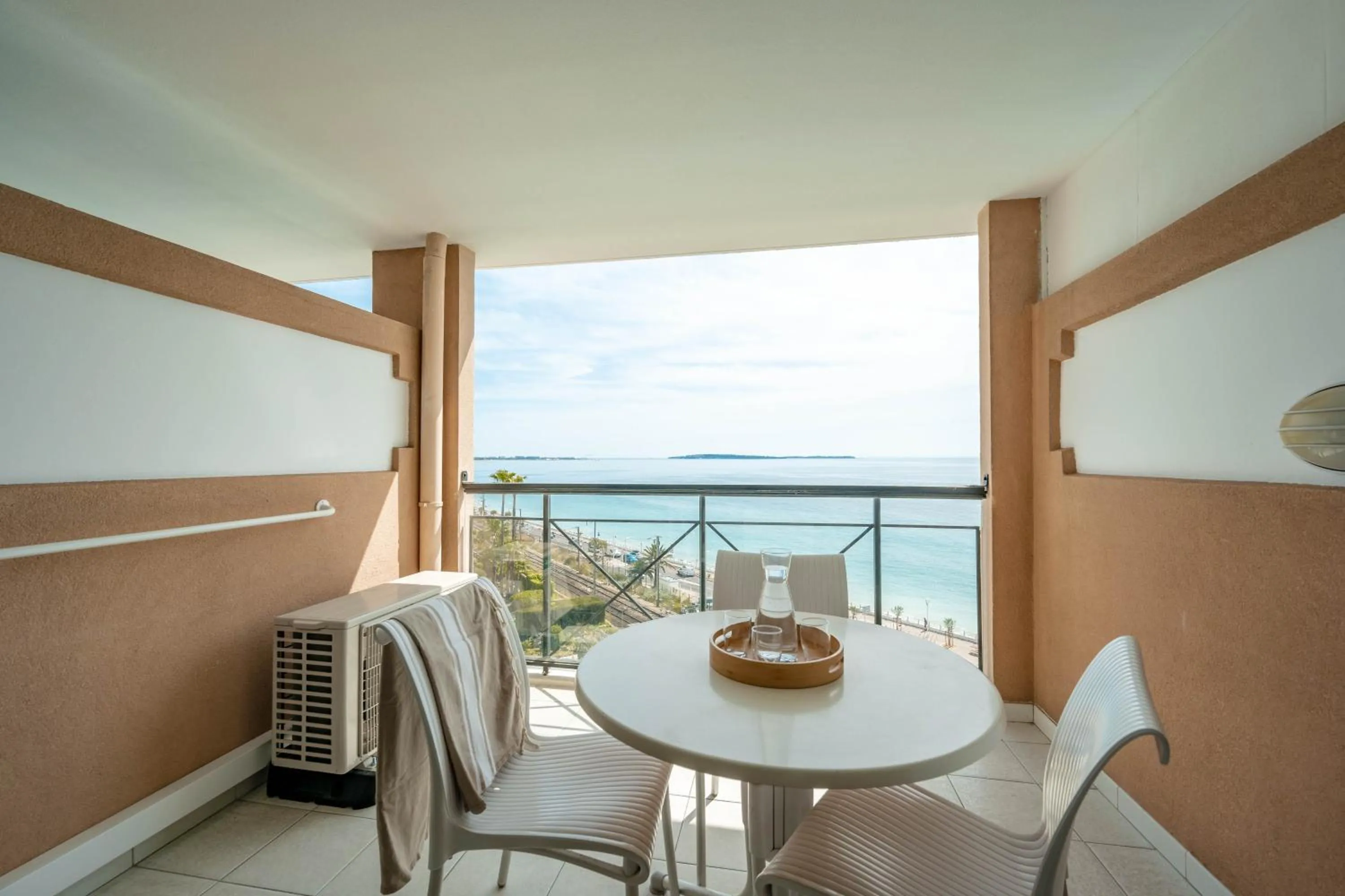 Patio in Résidence Pierre & Vacances Cannes Verrerie