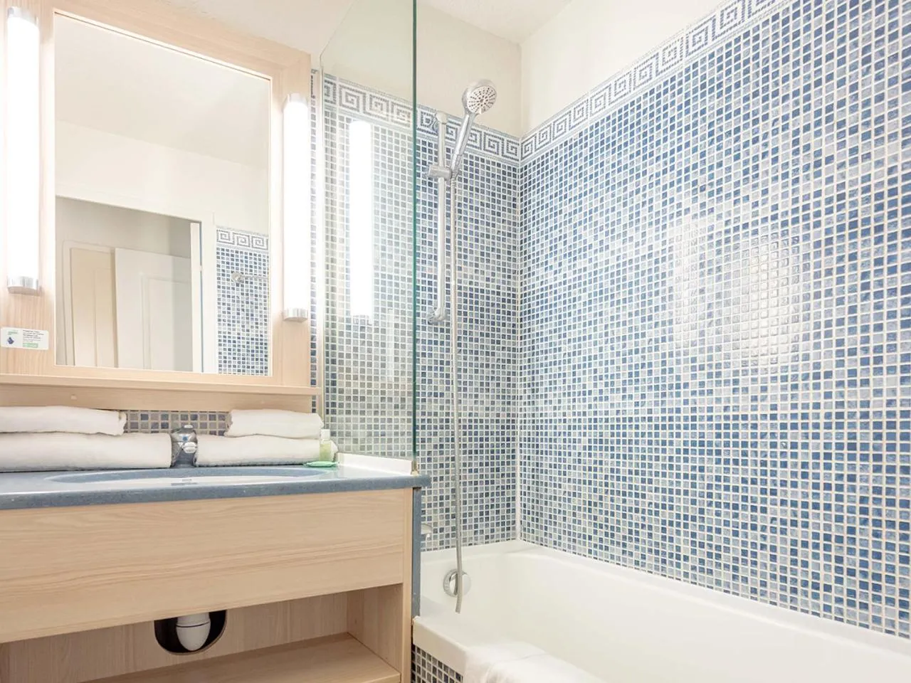 Bathroom in Résidence Pierre & Vacances Cannes Verrerie