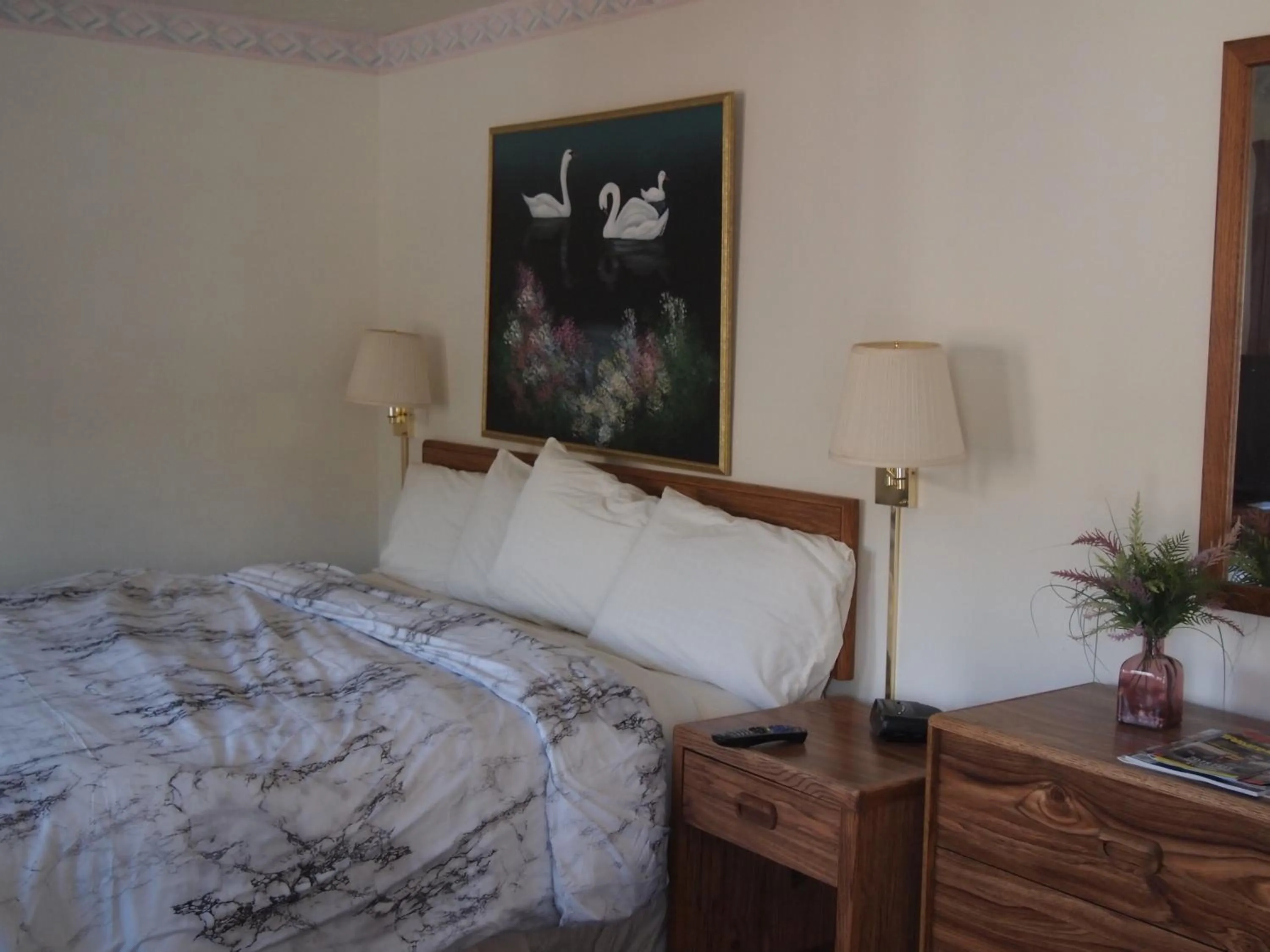 Bedroom in Eagle Motel