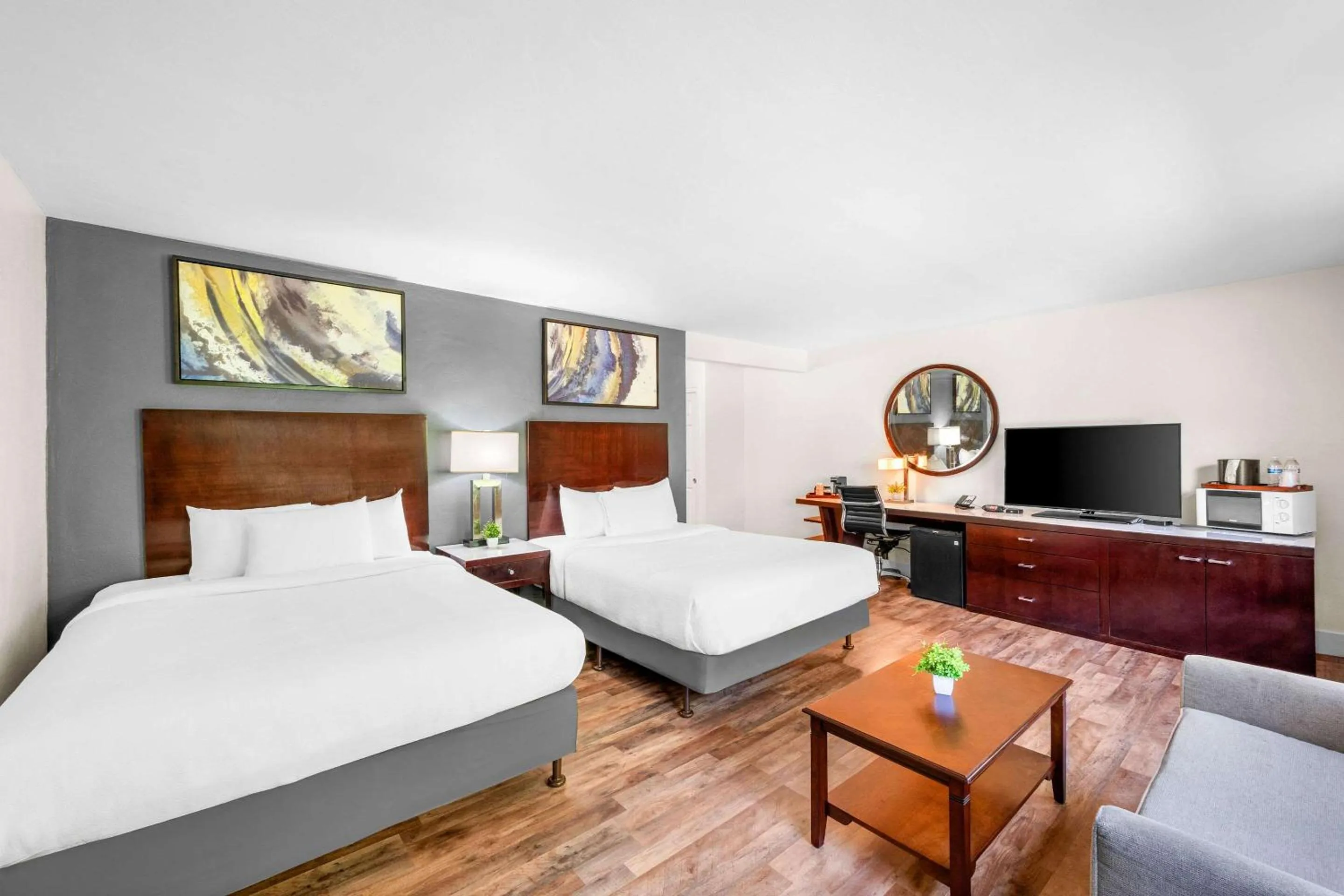 Bedroom, Bed in Quality Inn & Suites