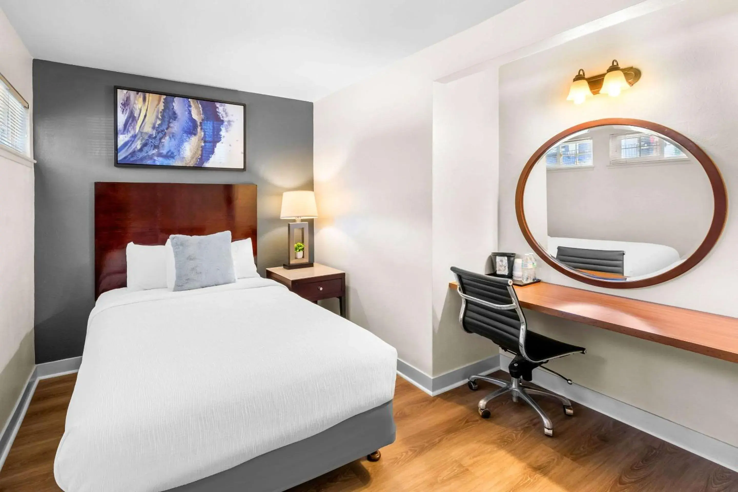 Bedroom, Bed in Quality Inn & Suites Bedroom, Bed in Quality Inn & Suites