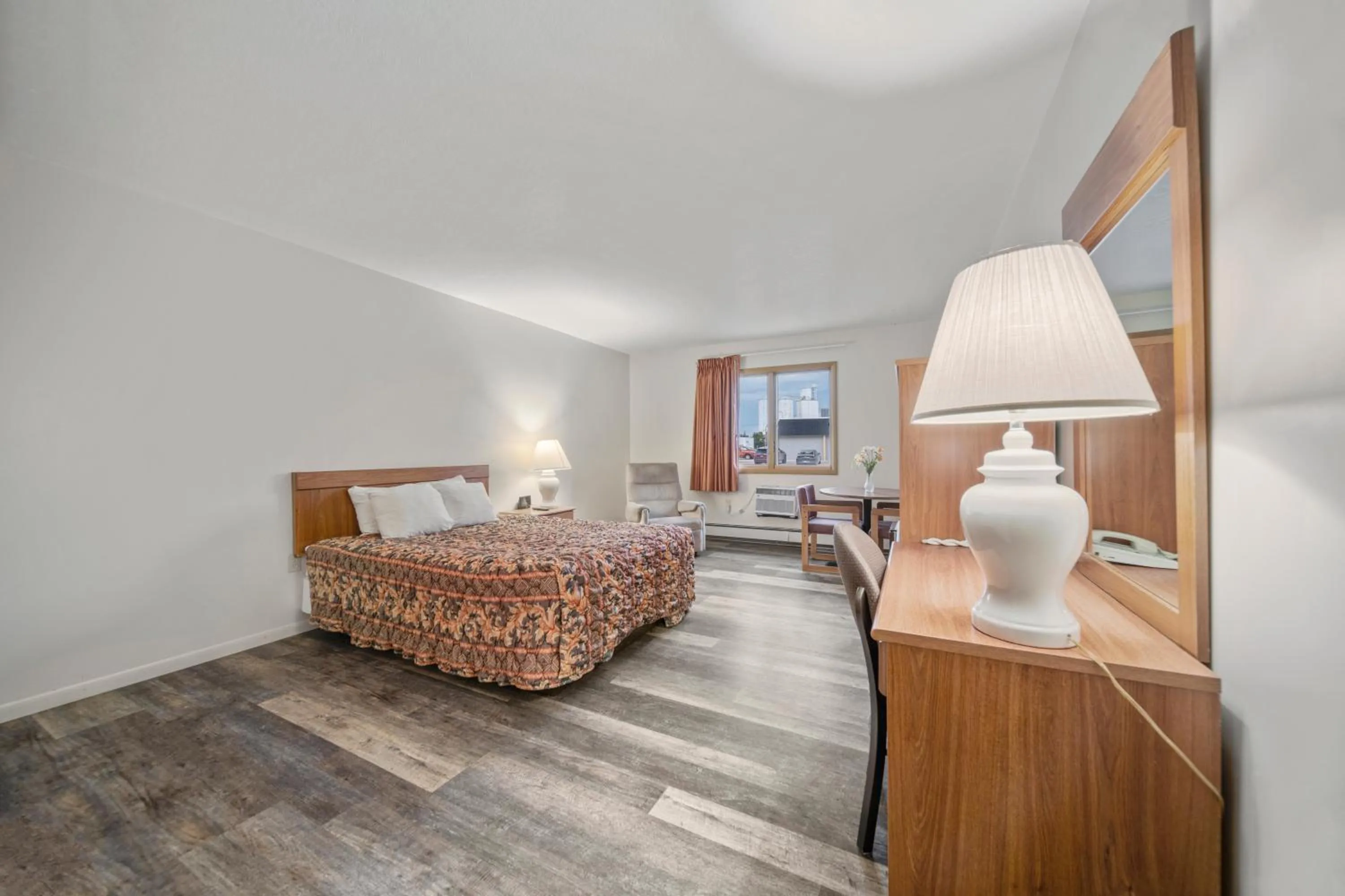 Bed in Executive Inn