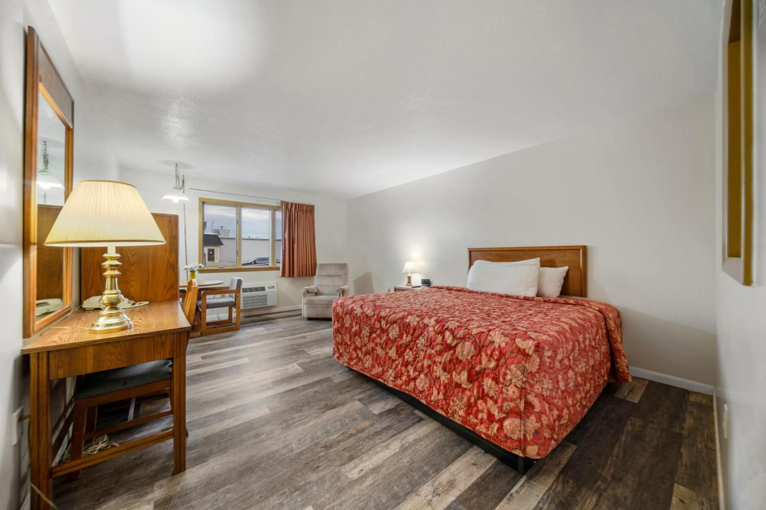 Bed in Executive Inn