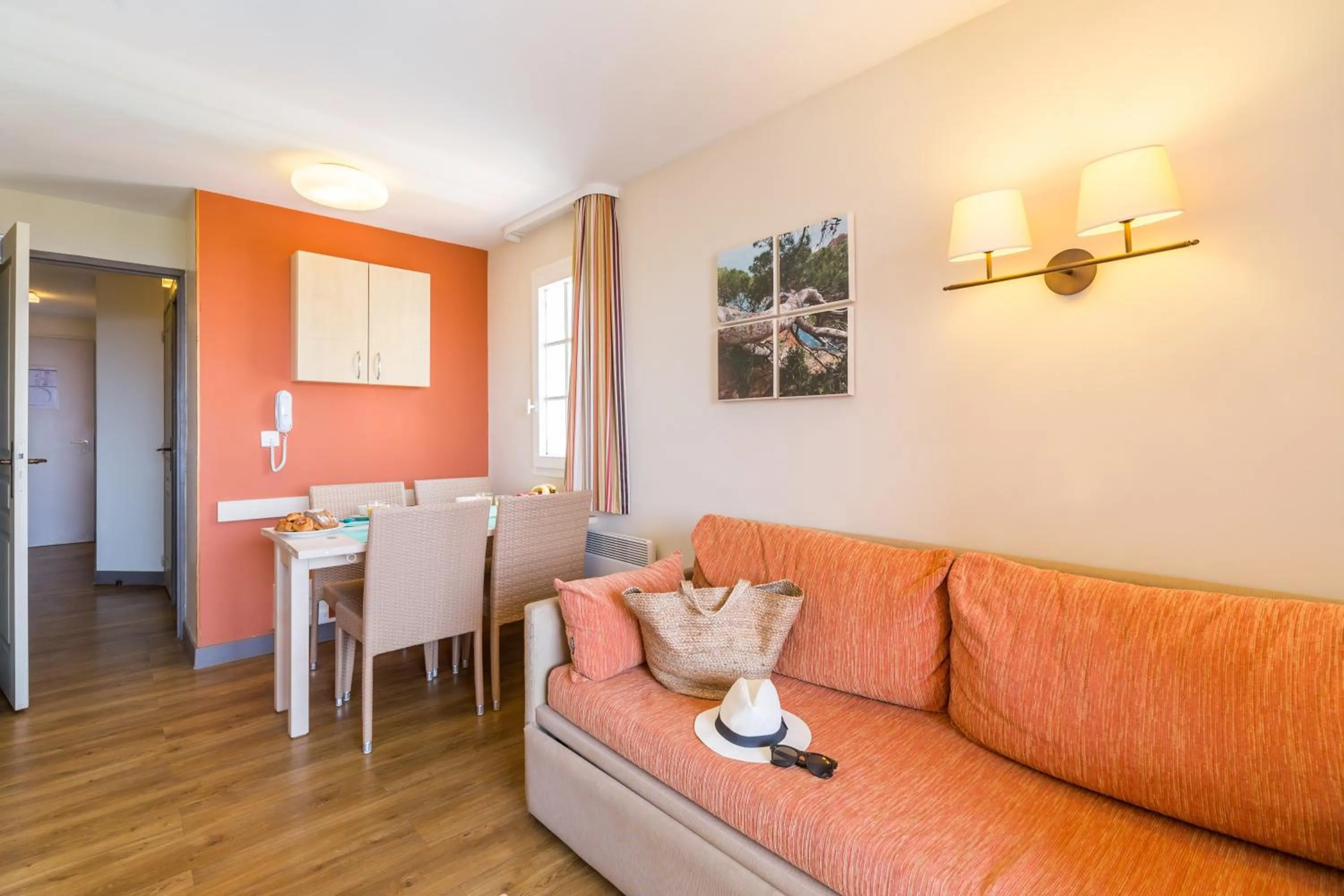 Communal lounge/ TV room in Village Pierre & Vacances Cap Esterel