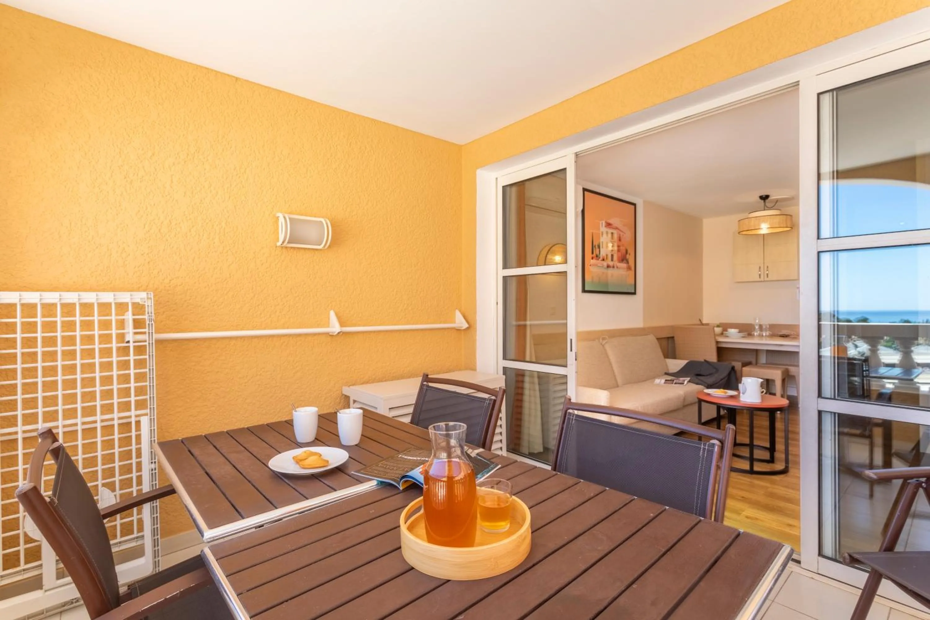 Restaurant/places to eat in Village Pierre & Vacances Cap Esterel