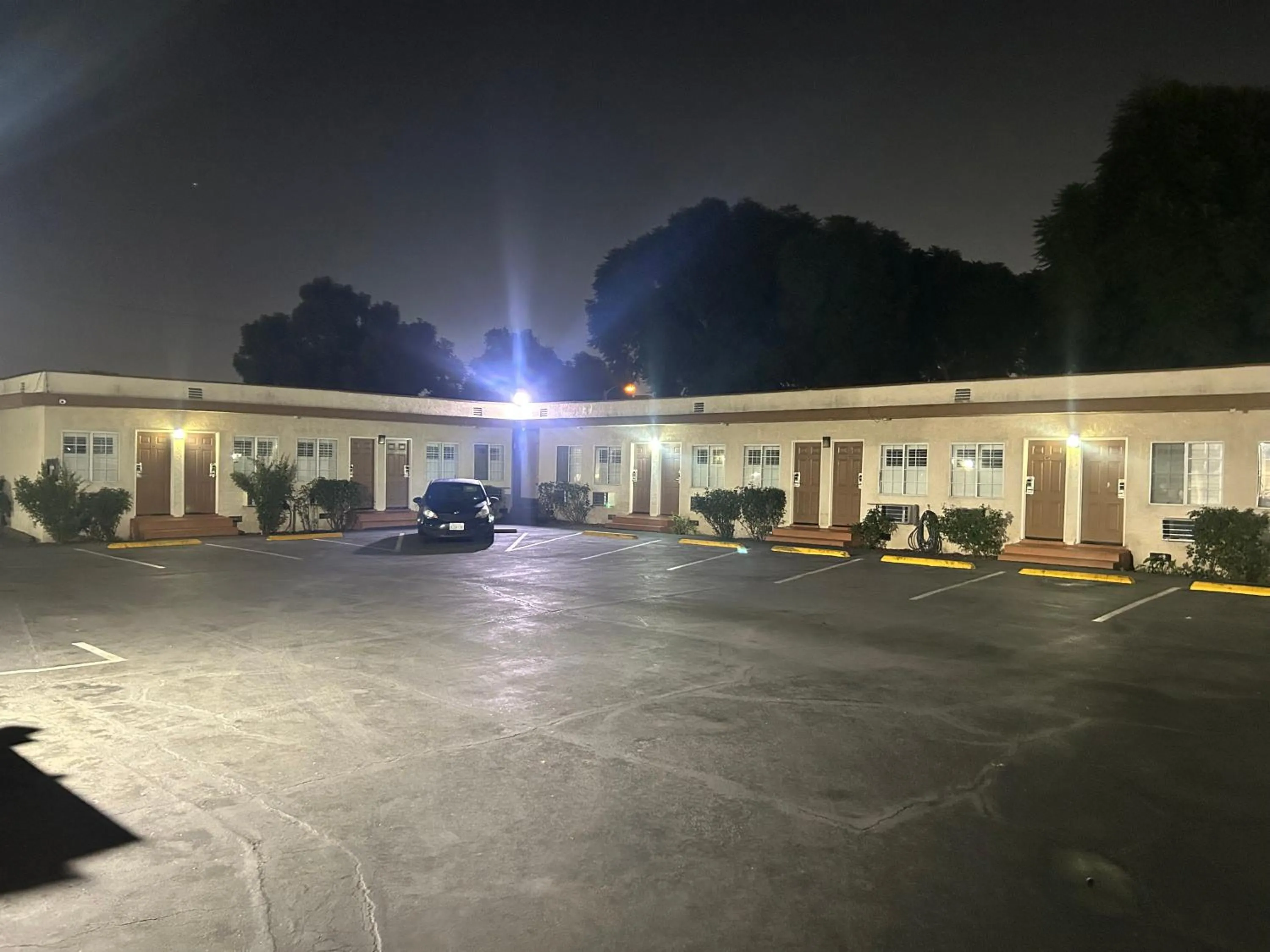 Budget Inn Motel