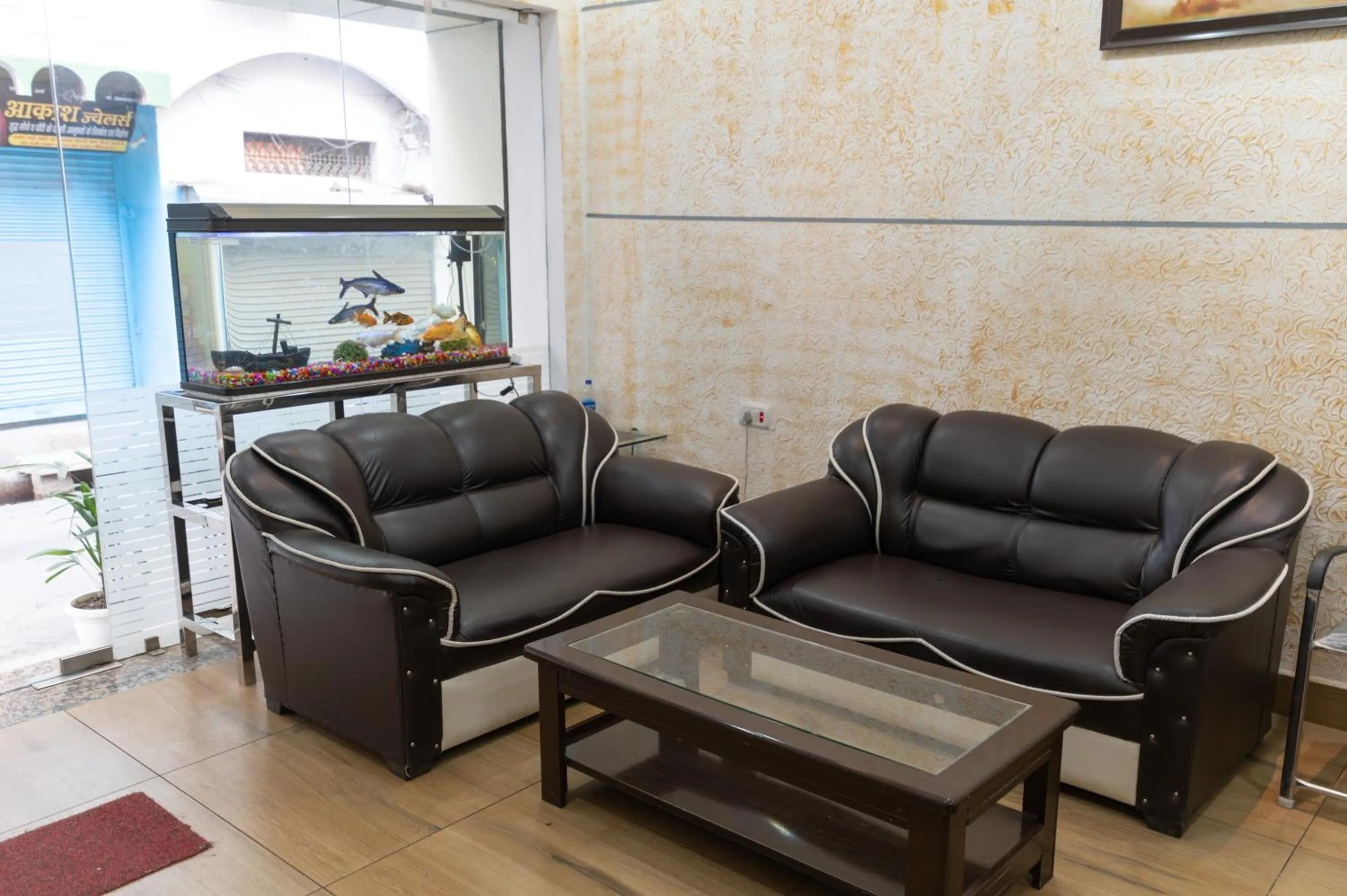 Living room in The Century Plaza Hotel