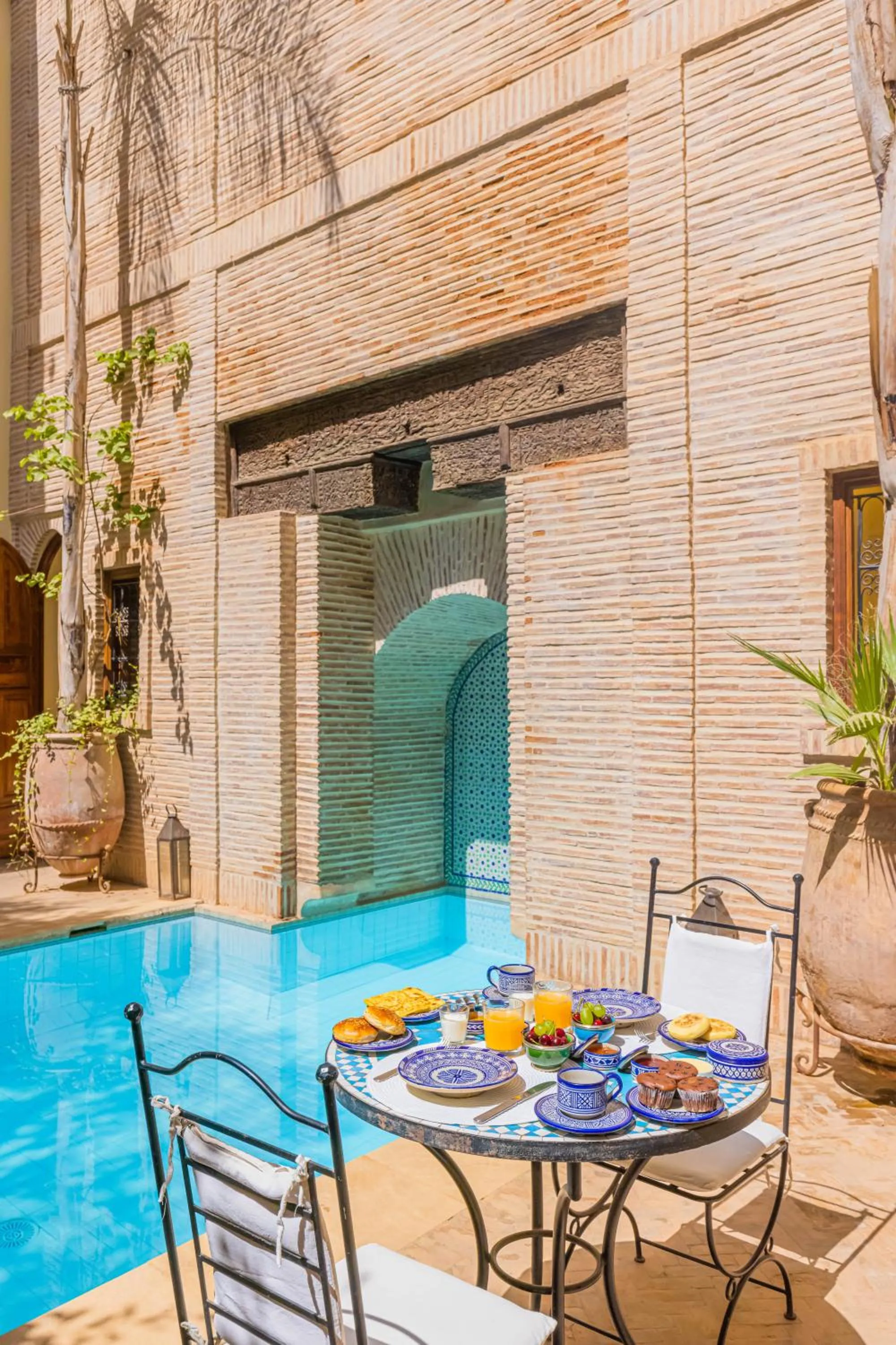 Swimming pool in Riad Il Parco dei Principi