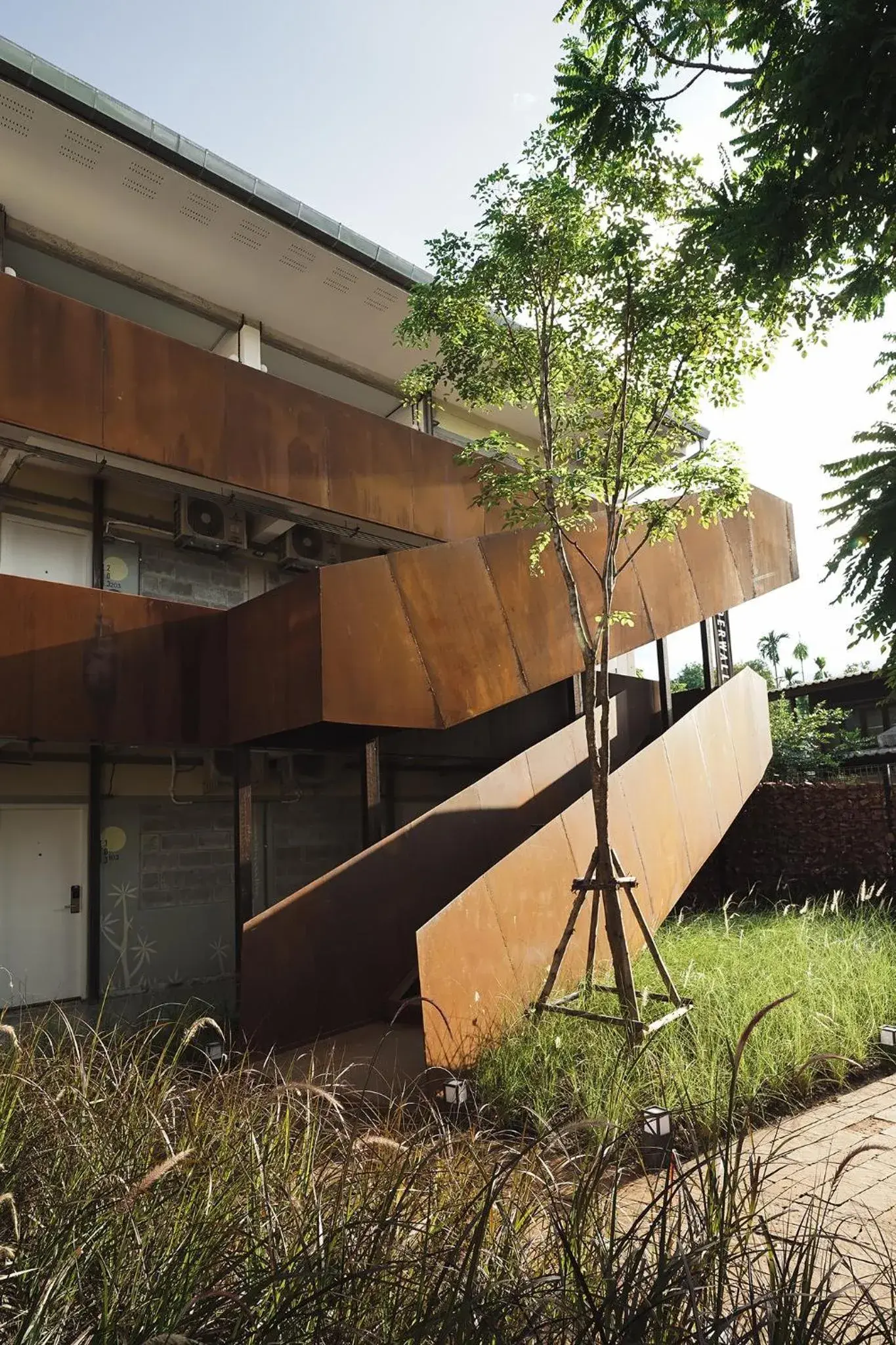 Property building in Wonderwall Hotel Property building in Wonderwall Hotel