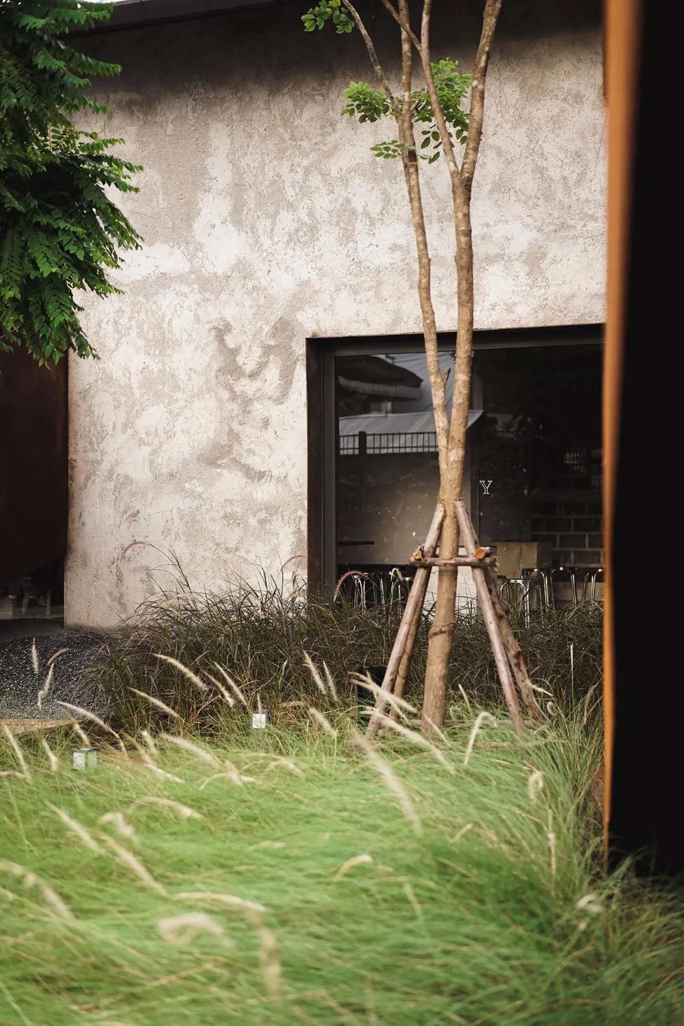 Area and facilities in Wonderwall Hotel