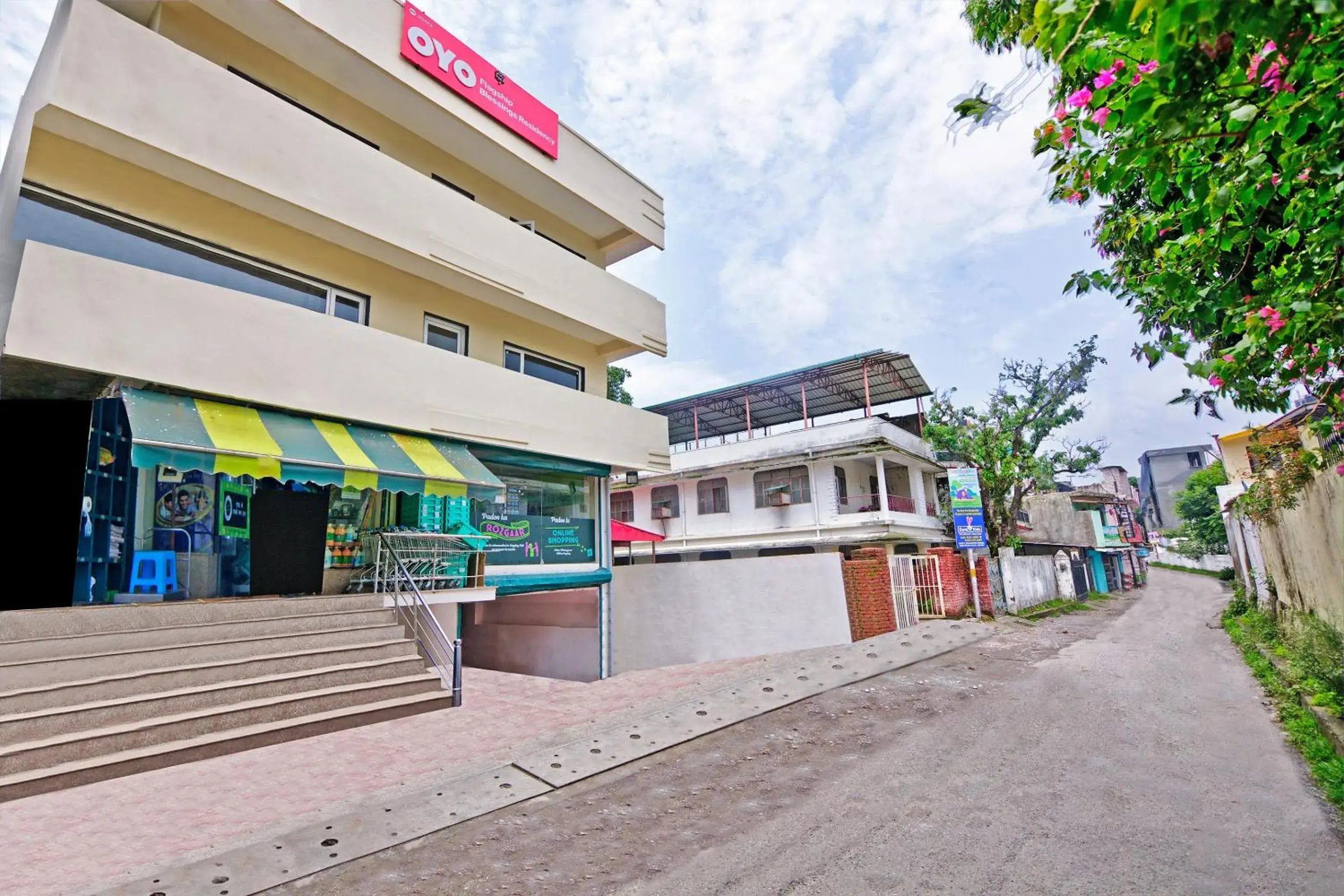 Facade/entrance in Super Hotel O Blessings Residency Facade/entrance in Super Hotel O Blessings Residency