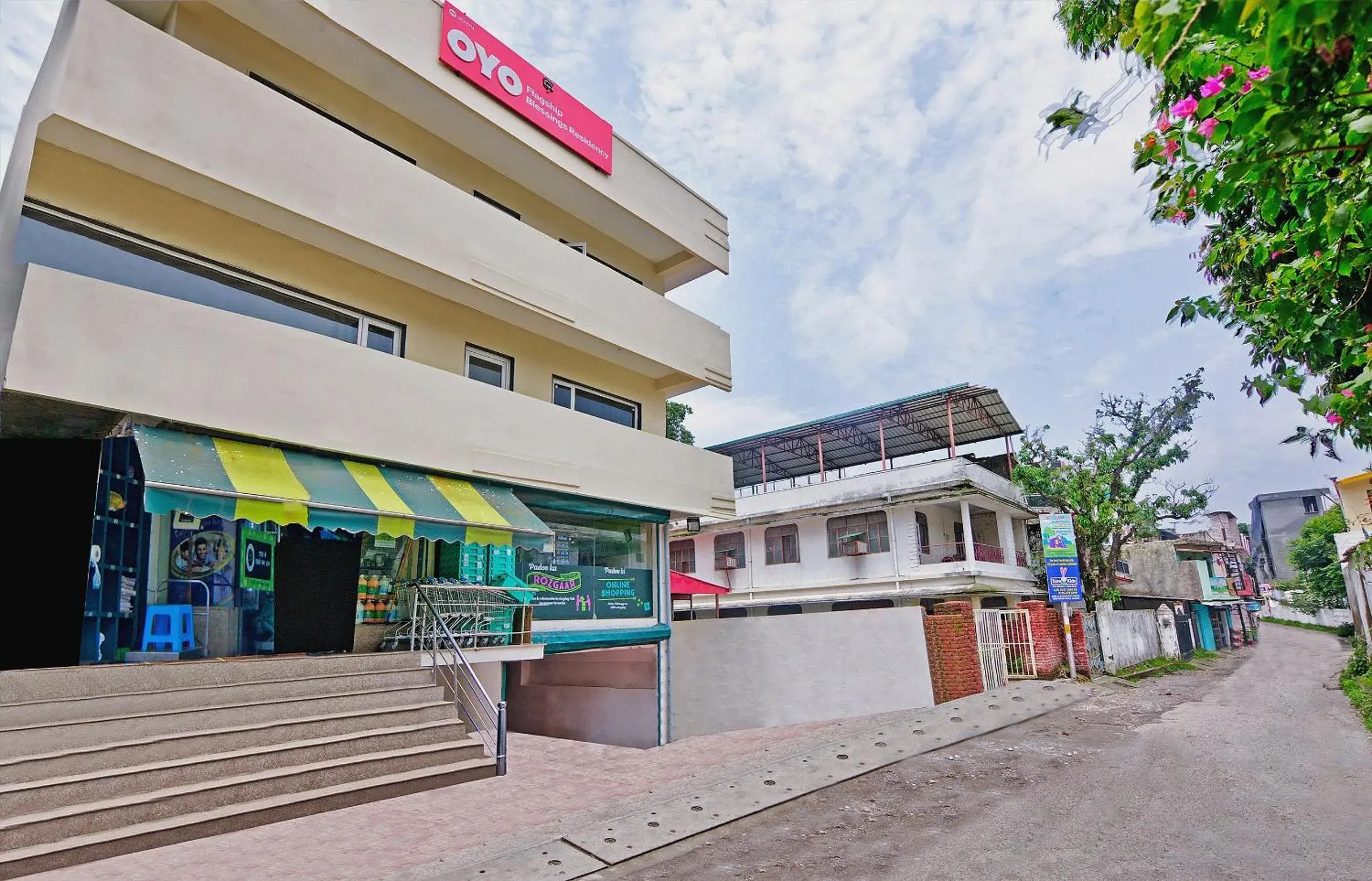 Facade/entrance in Super Hotel O Blessings Residency Facade/entrance in Super Hotel O Blessings Residency