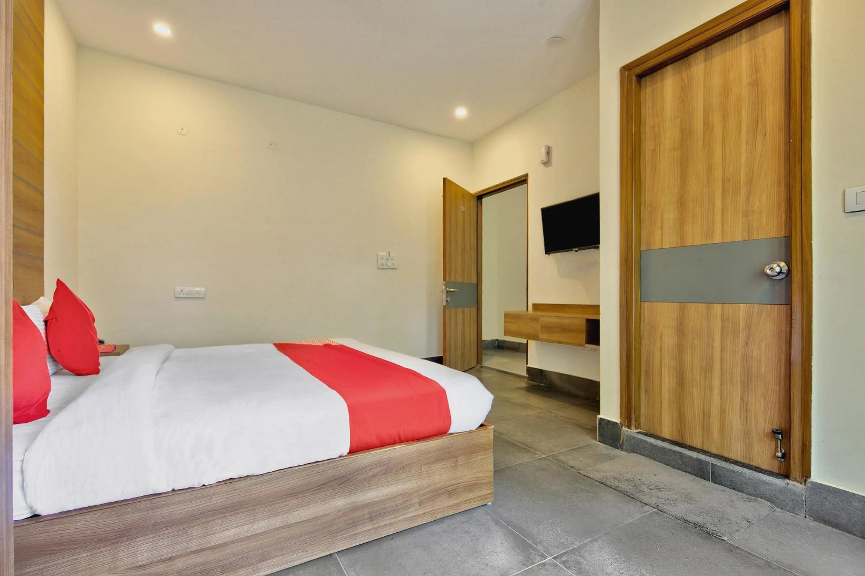 Other, Bed in Super Hotel O Blessings Residency