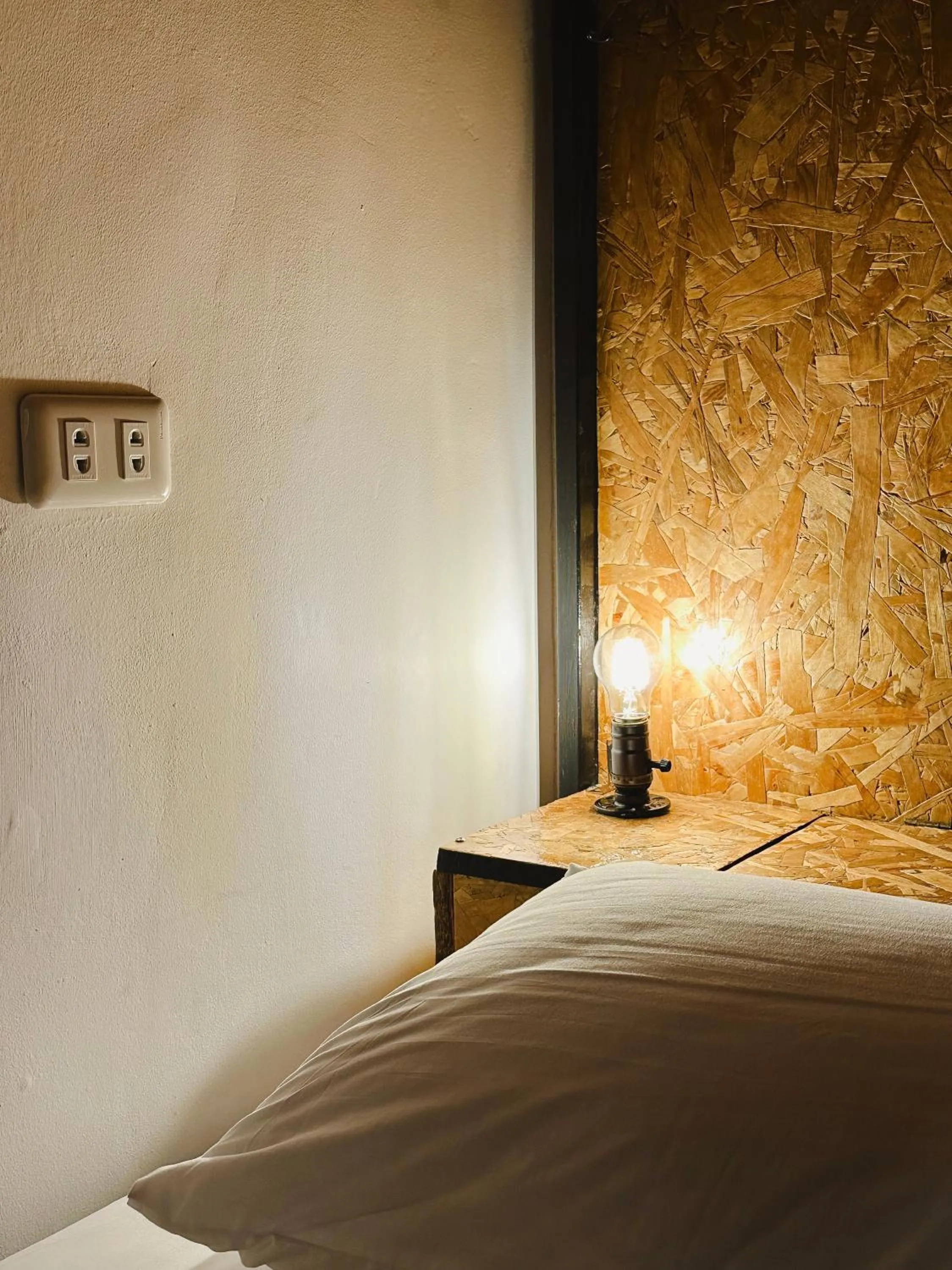 Bed in Pig Dive Hostel Moalboal