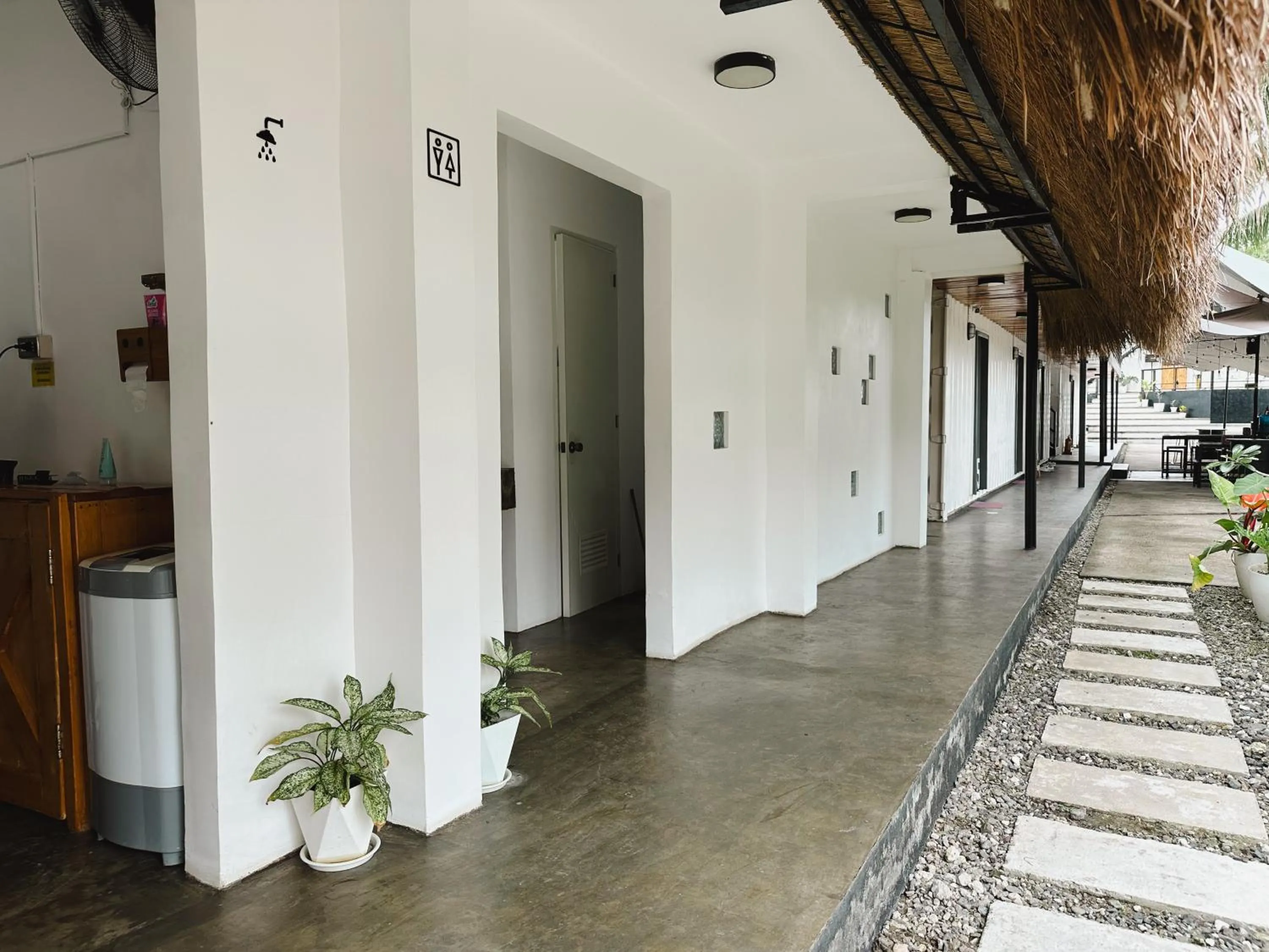 Shower in Pig Dive Hostel Moalboal