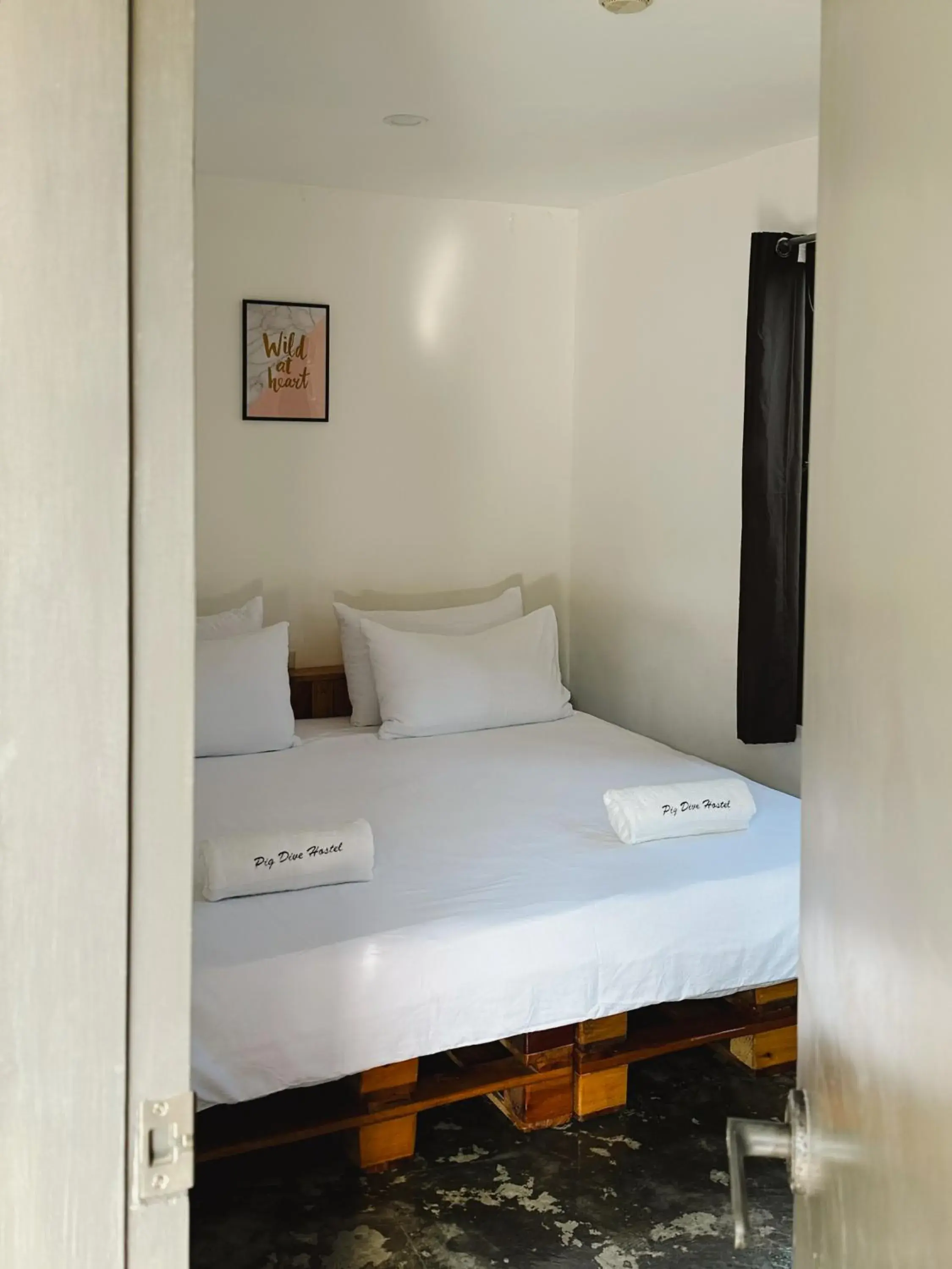 Bed in Pig Dive Hostel Moalboal Bed in Pig Dive Hostel Moalboal