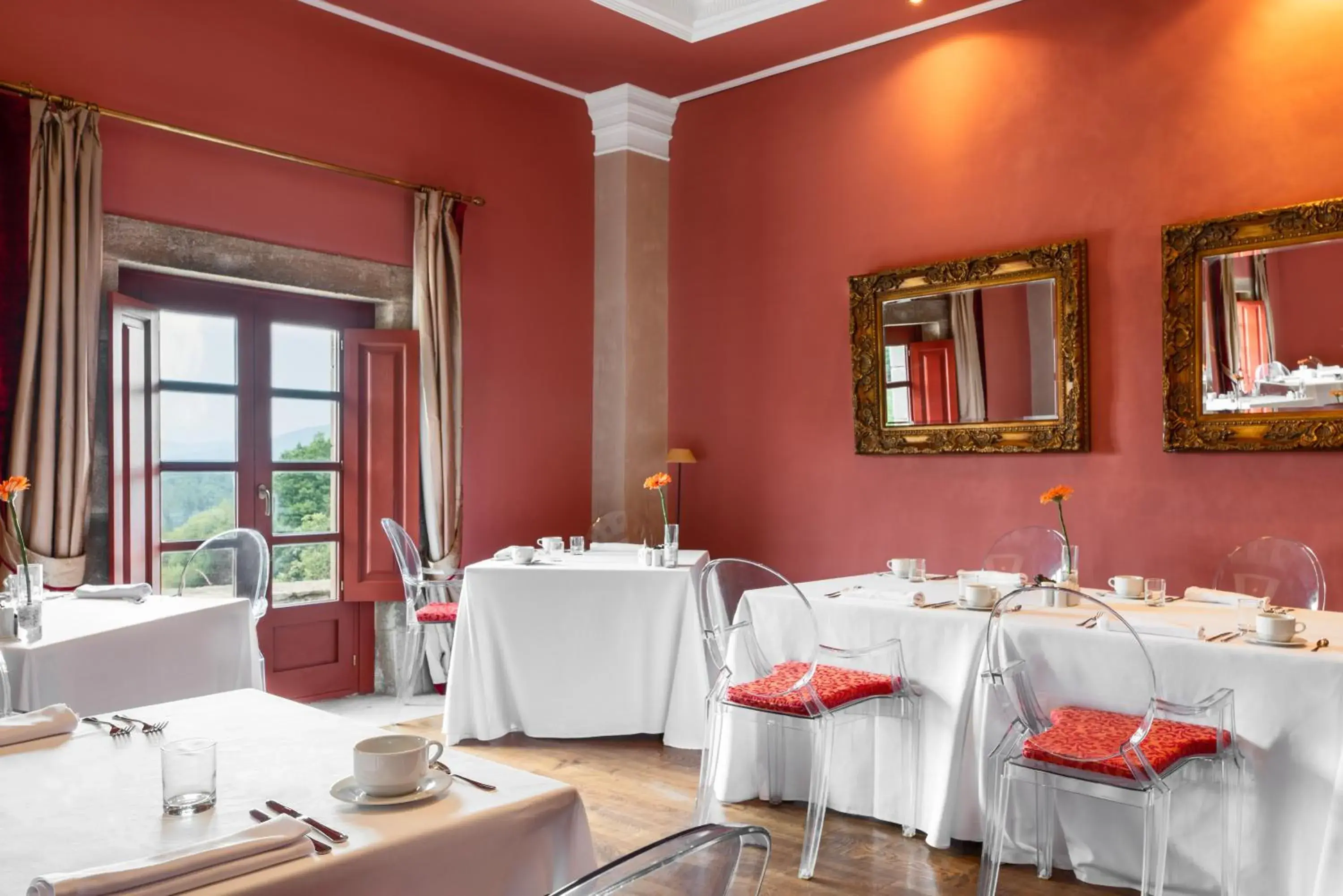 Restaurant/places to eat in Áurea Palacio de Sober by Eurostars Hotel Company Restaurant/places to eat in Áurea Palacio de Sober by Eurostars Hotel Company