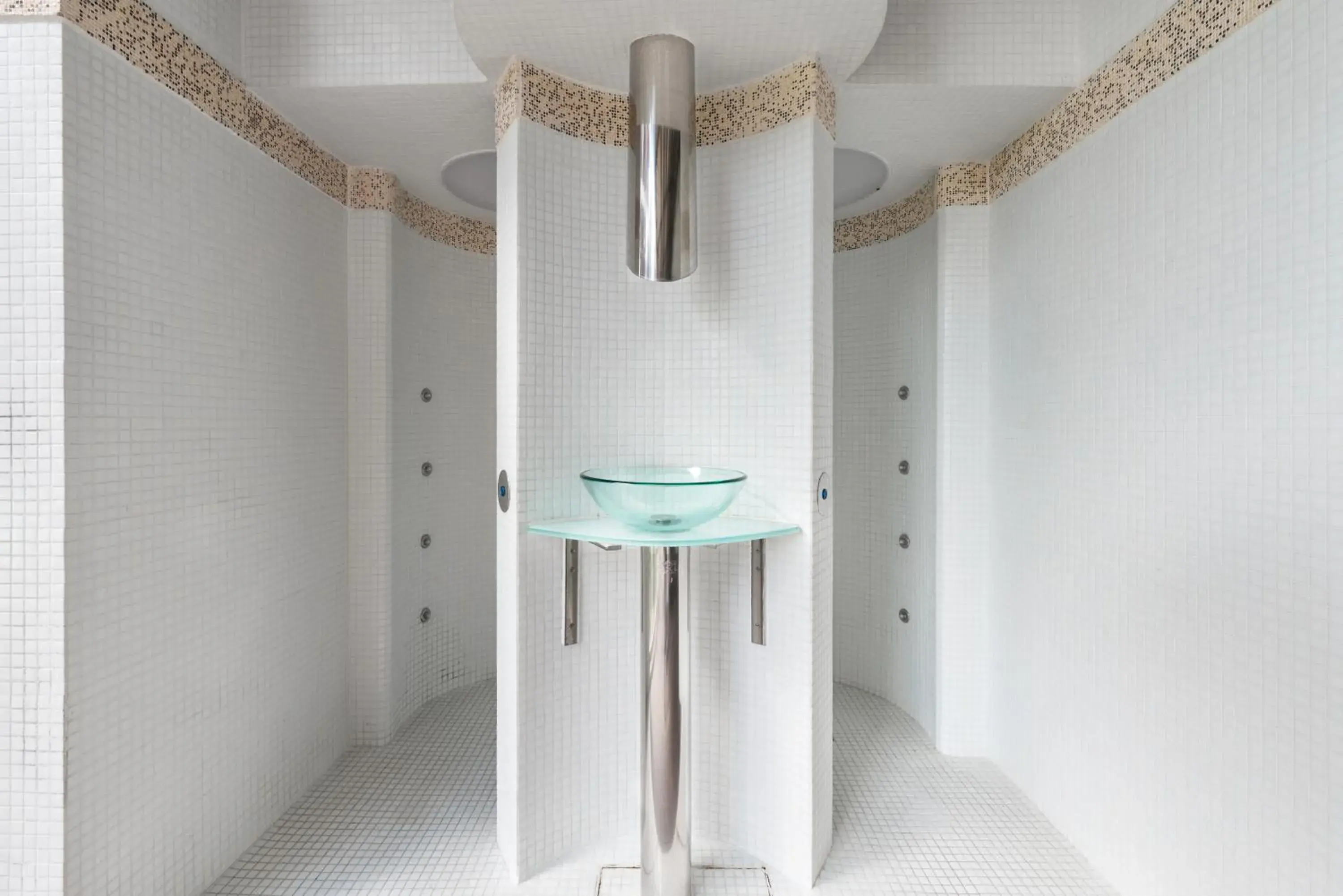 Spa and wellness centre/facilities in Áurea Palacio de Sober by Eurostars Hotel Company Spa and wellness centre/facilities in Áurea Palacio de Sober by Eurostars Hotel Company