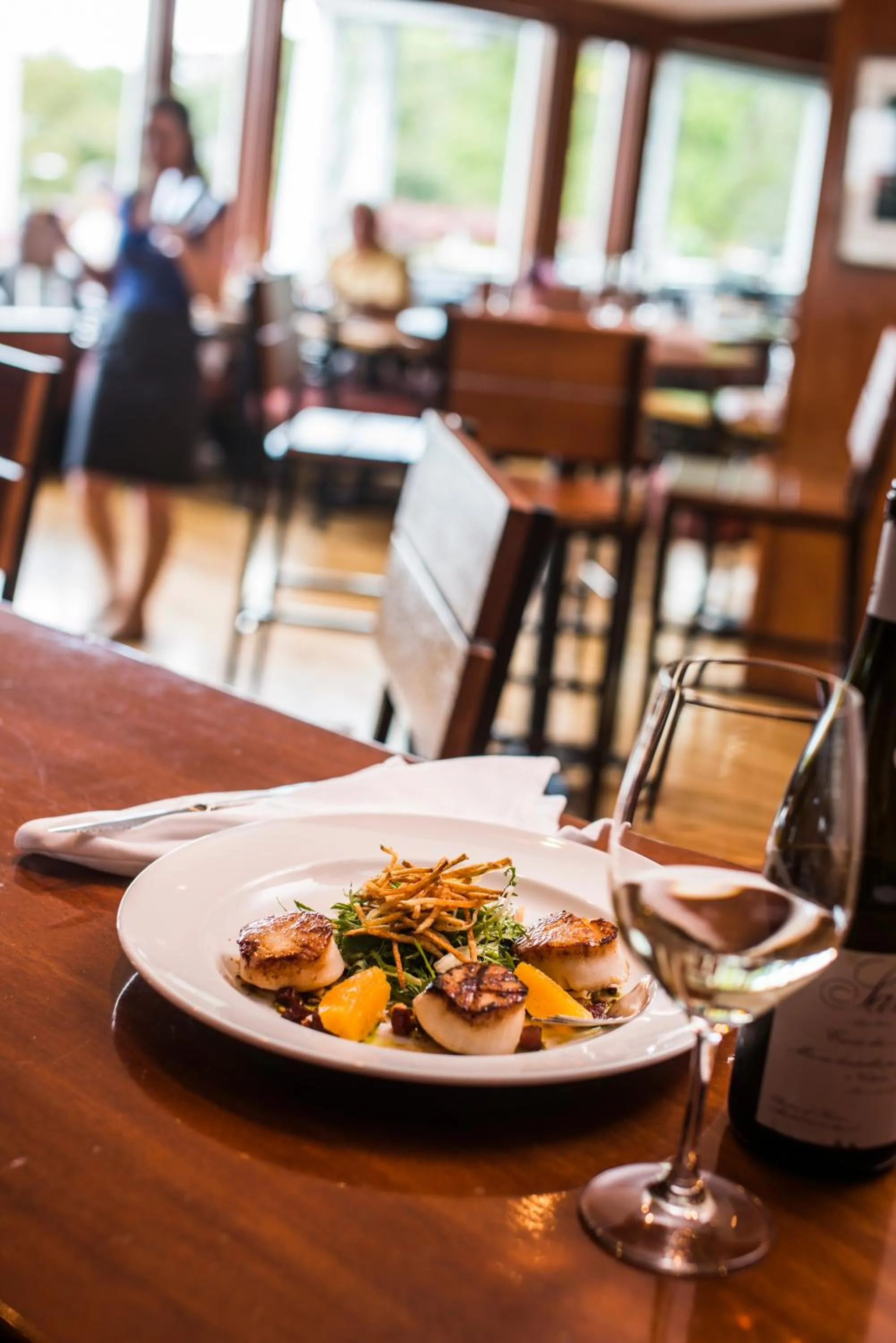 Restaurant/places to eat in Black Point Inn