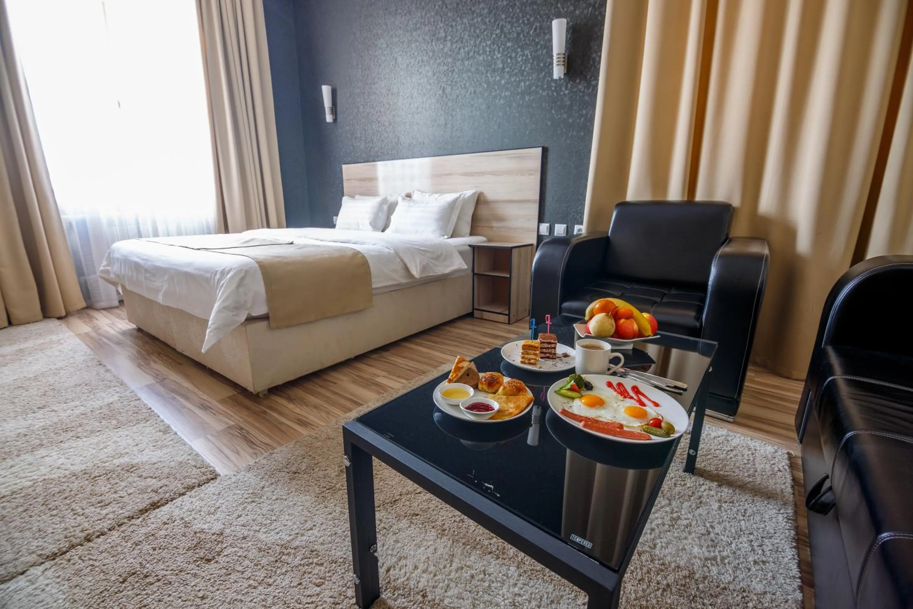 Photo of the whole room, Bed in Level hotel Osh