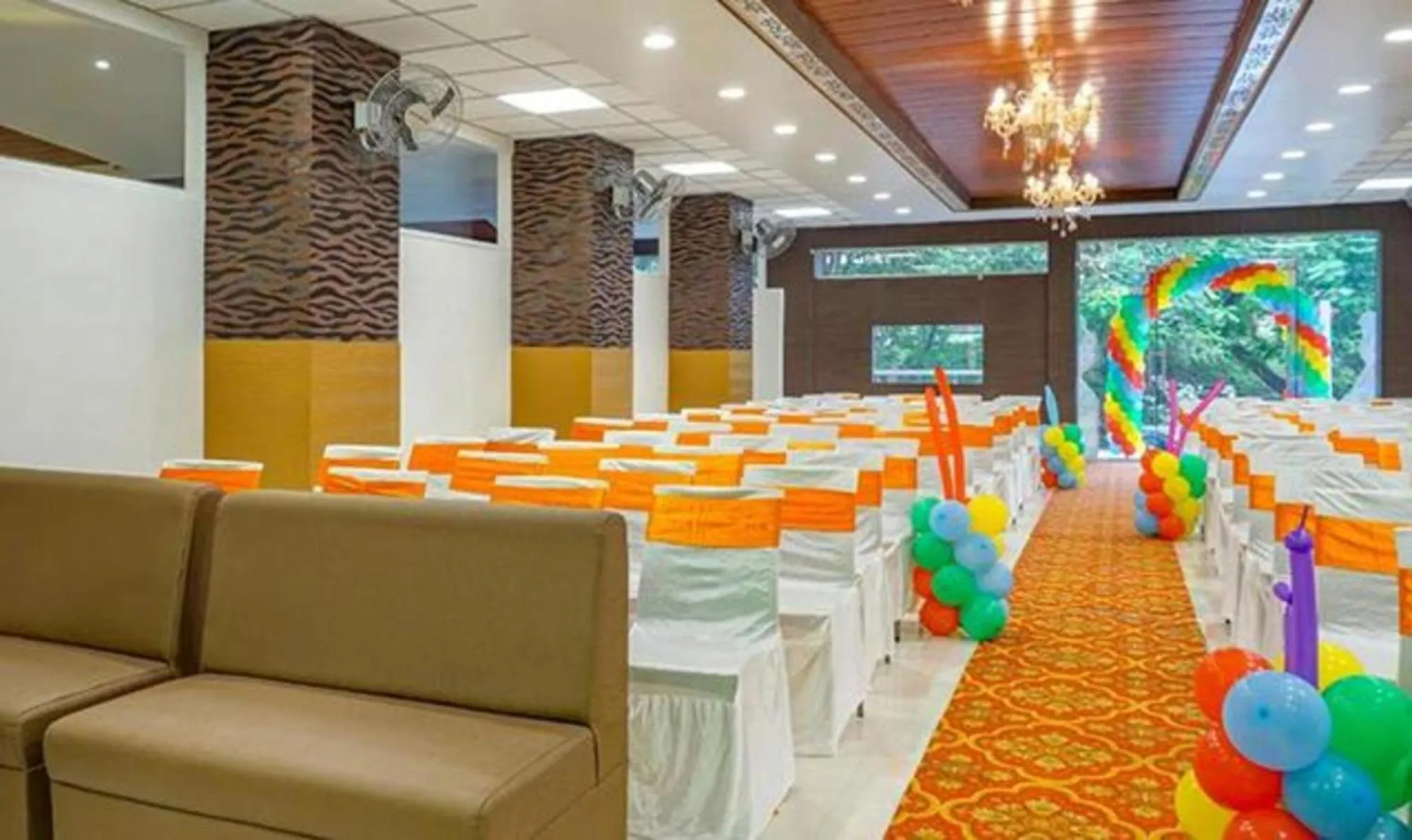 Banquet/Function facilities in Omkar Executive