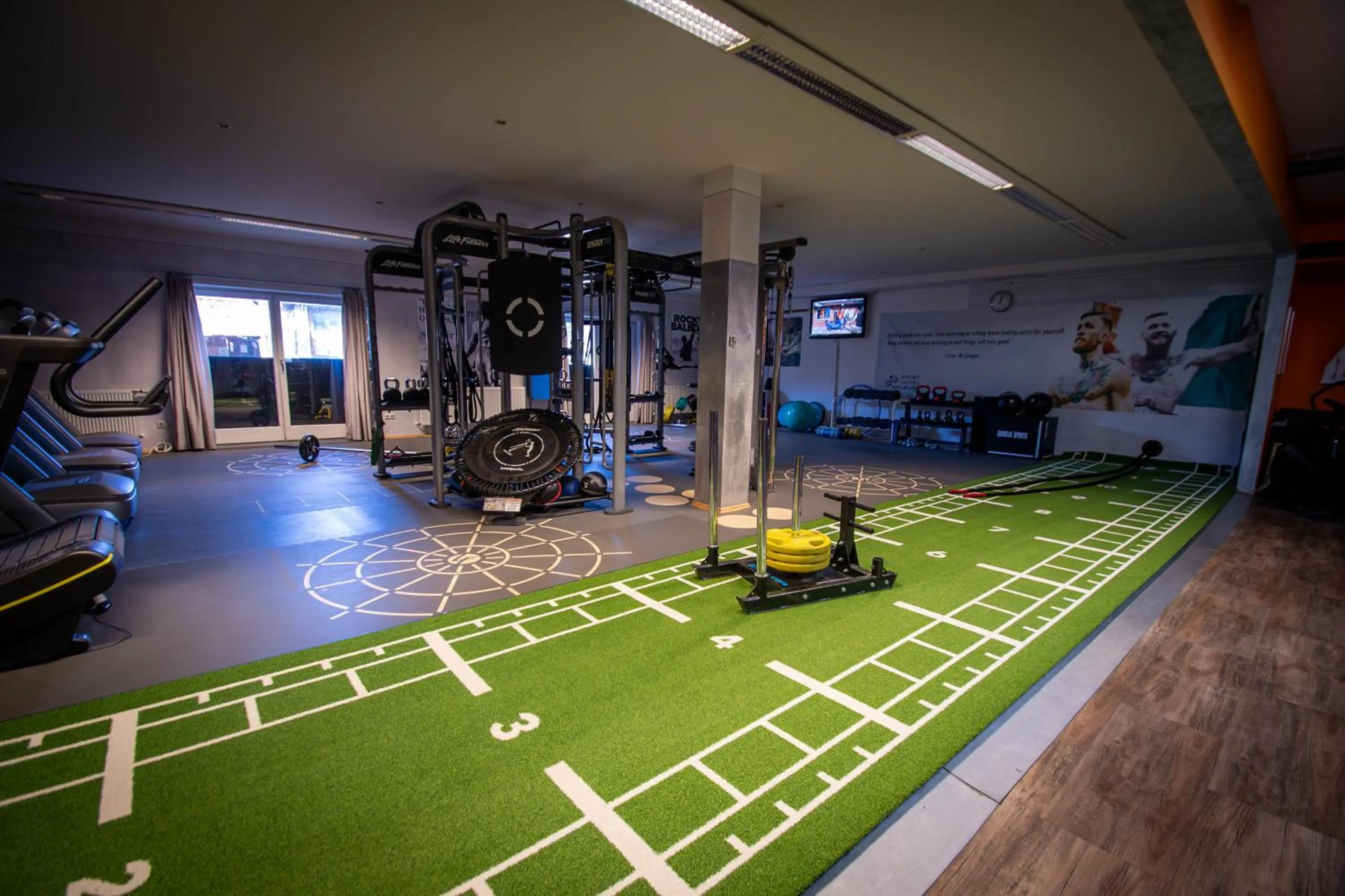 Fitness centre/facilities in Sporthotel Neuburg