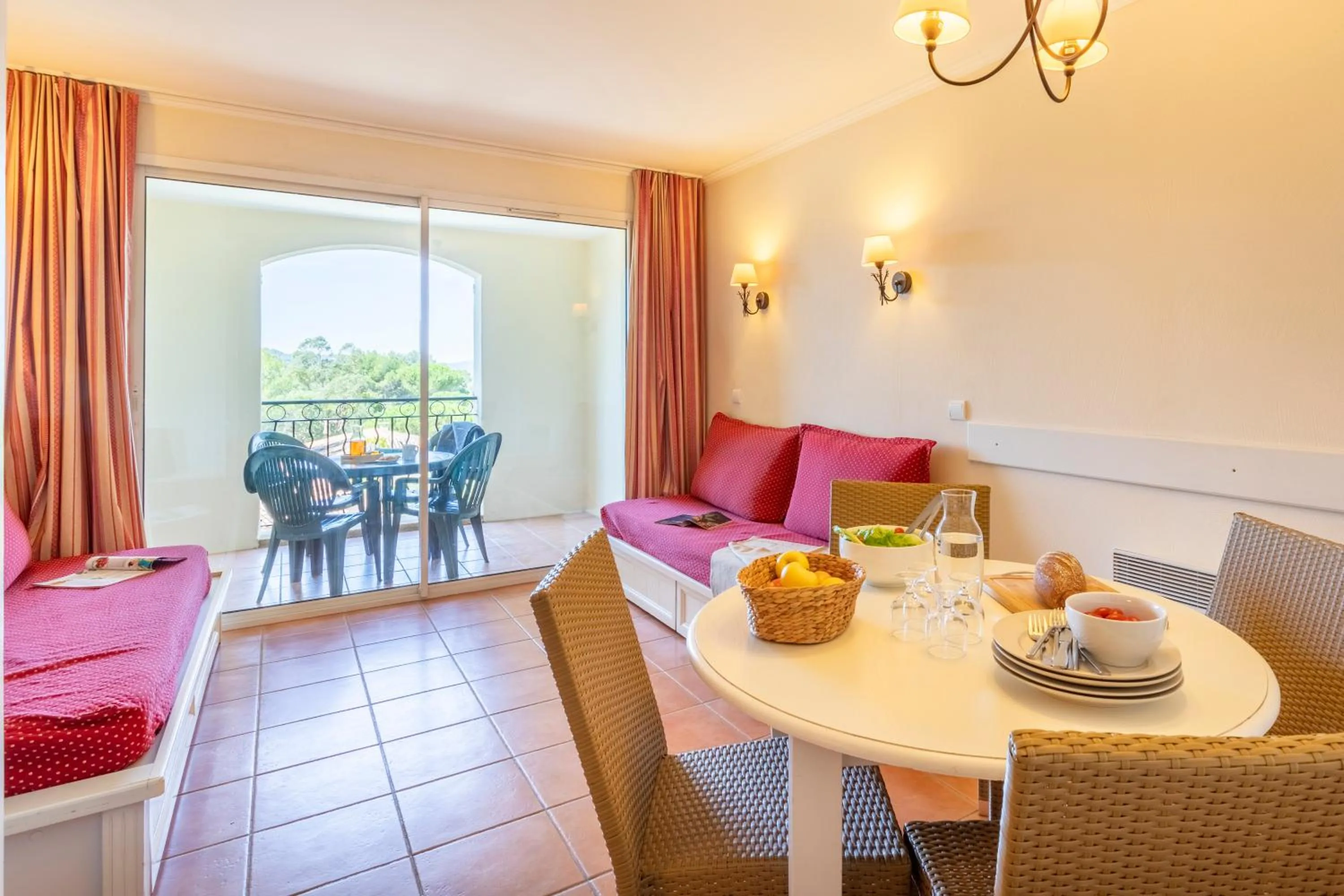 Coffee/tea facilities in Village Pierre & Vacances Pont Royal en Provence