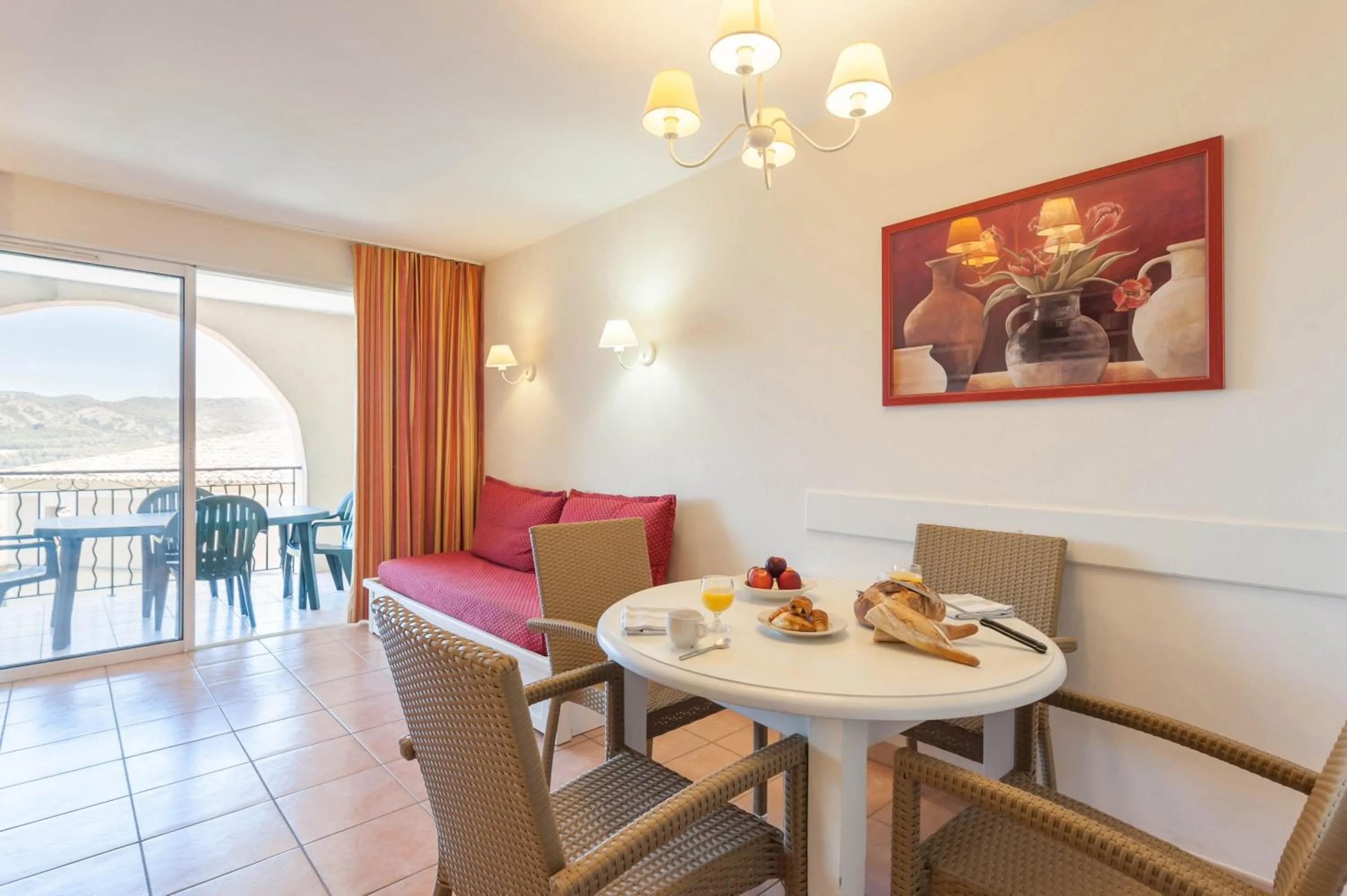 Living room in Village Pierre & Vacances Pont Royal en Provence