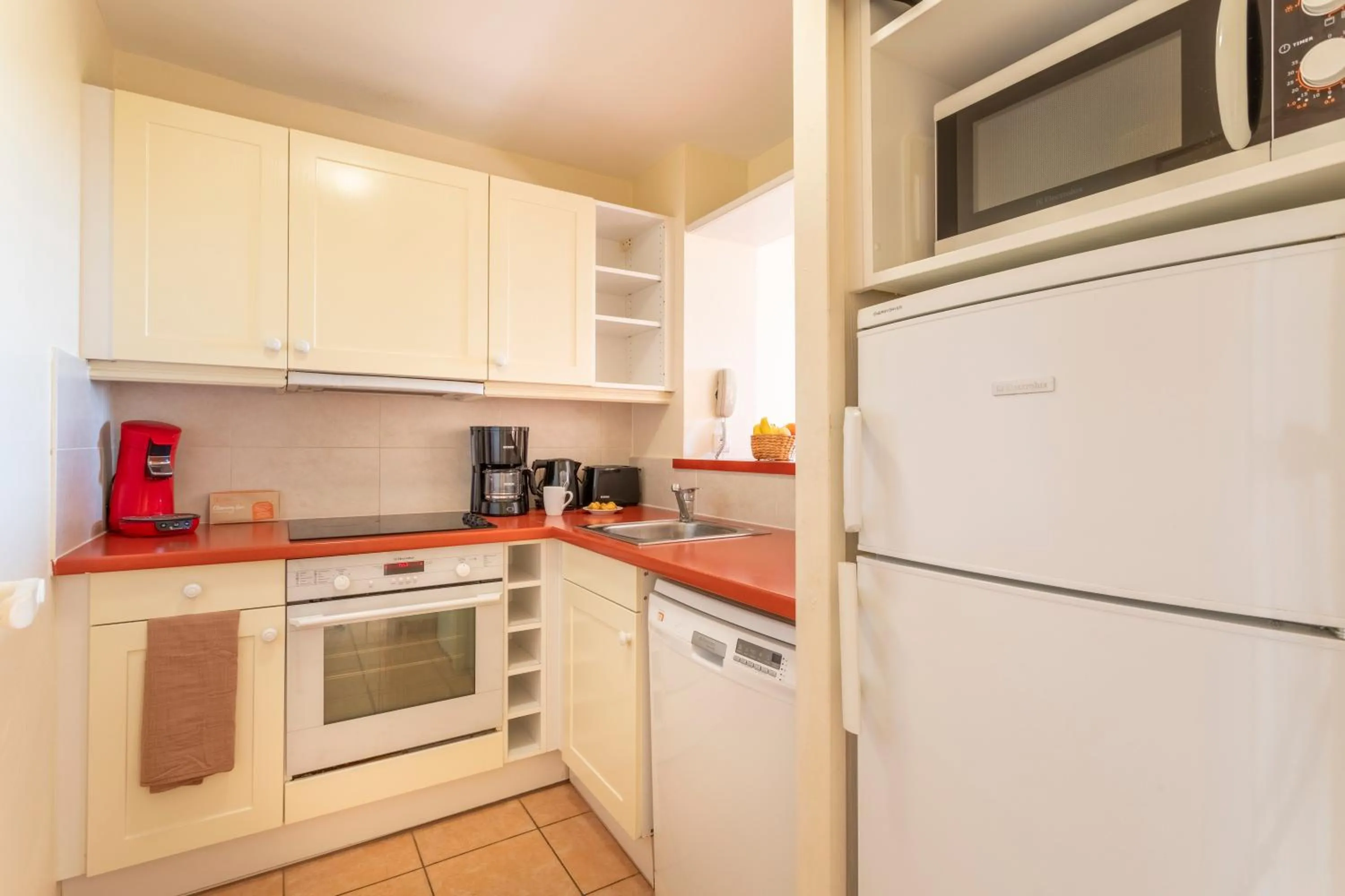 Coffee/tea facilities in Village Pierre & Vacances Pont Royal en Provence