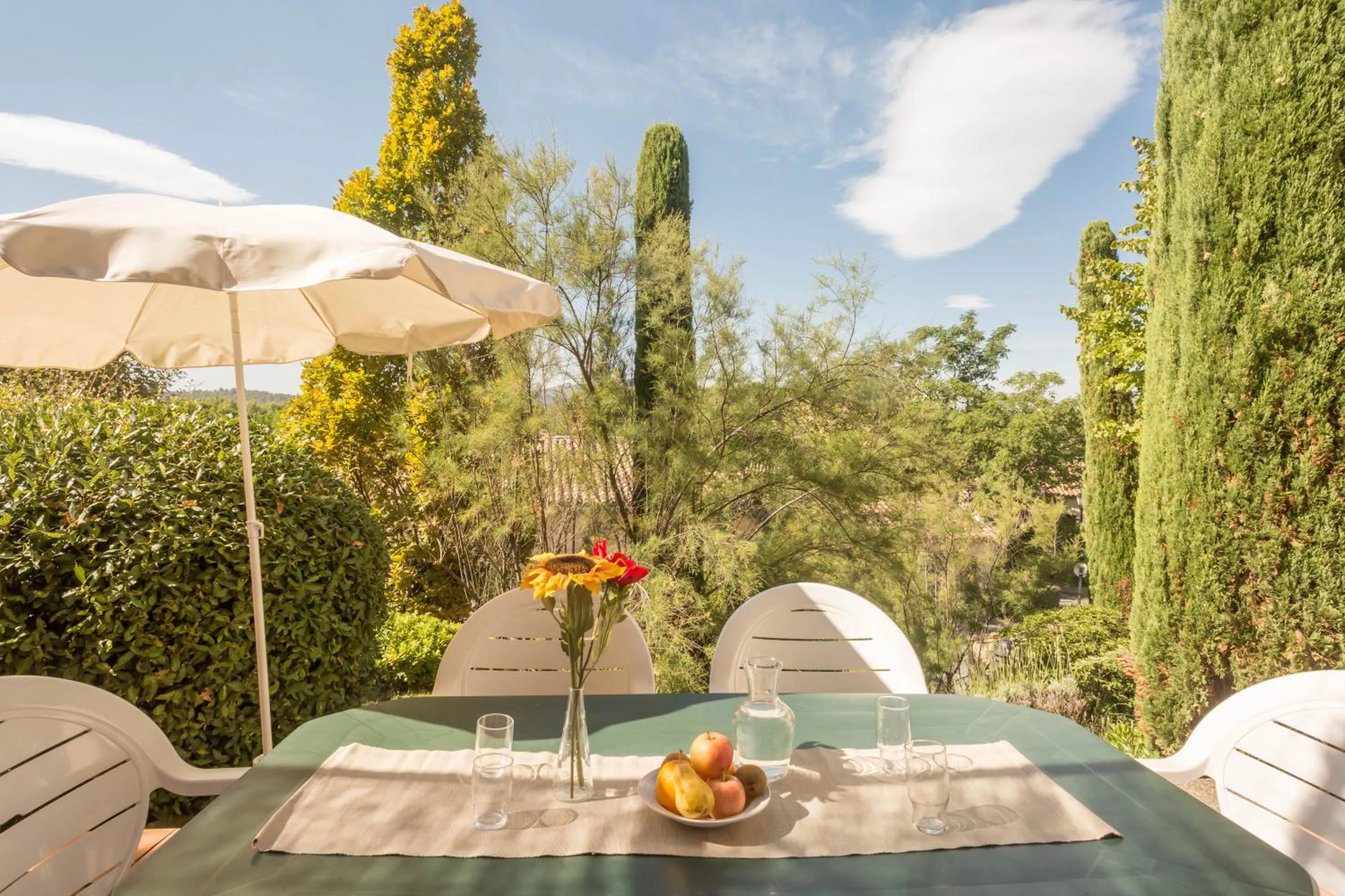 Patio in Village Pierre & Vacances Pont Royal en Provence