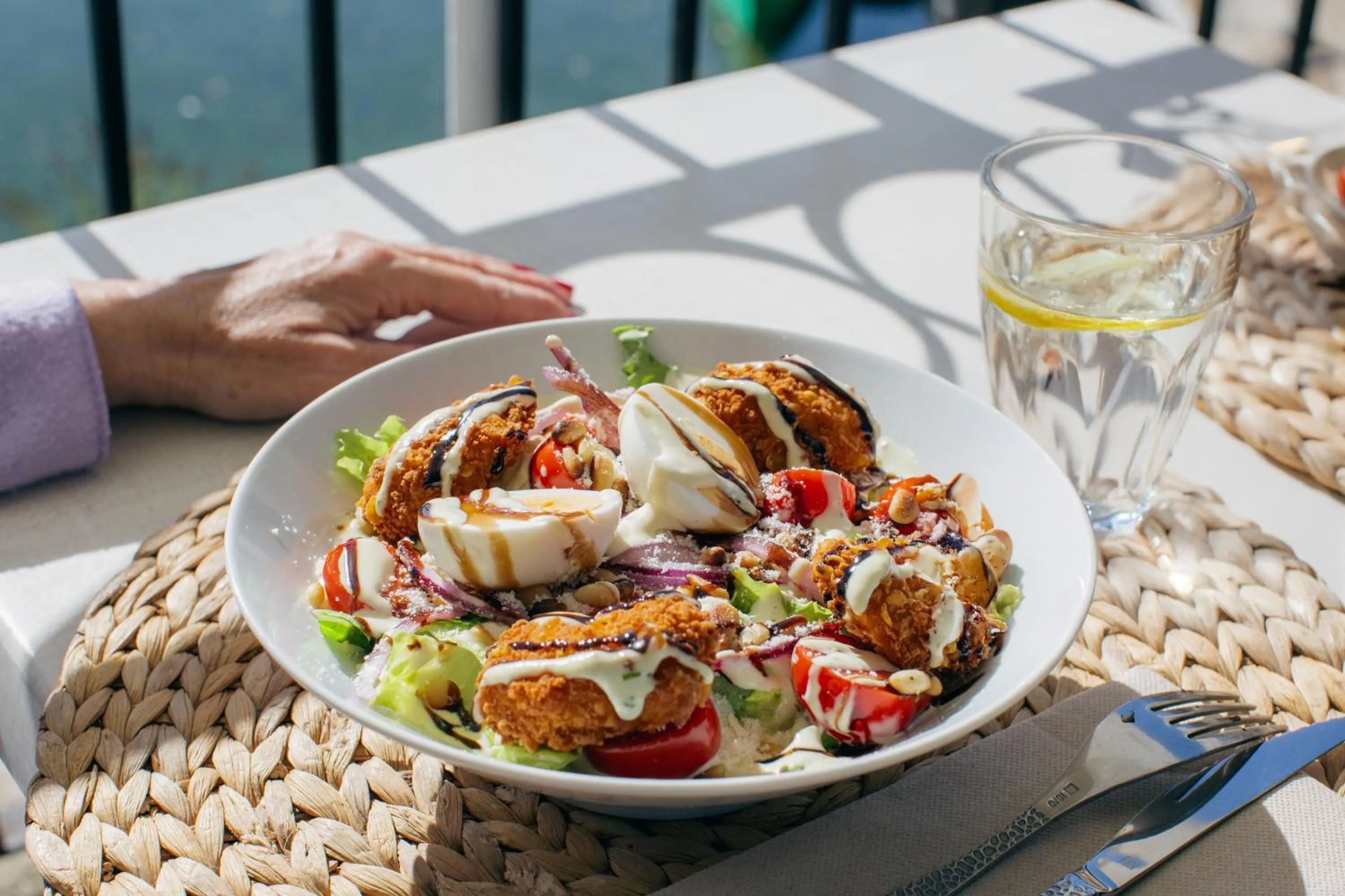 Food and drinks in Village Pierre & Vacances Pont Royal en Provence