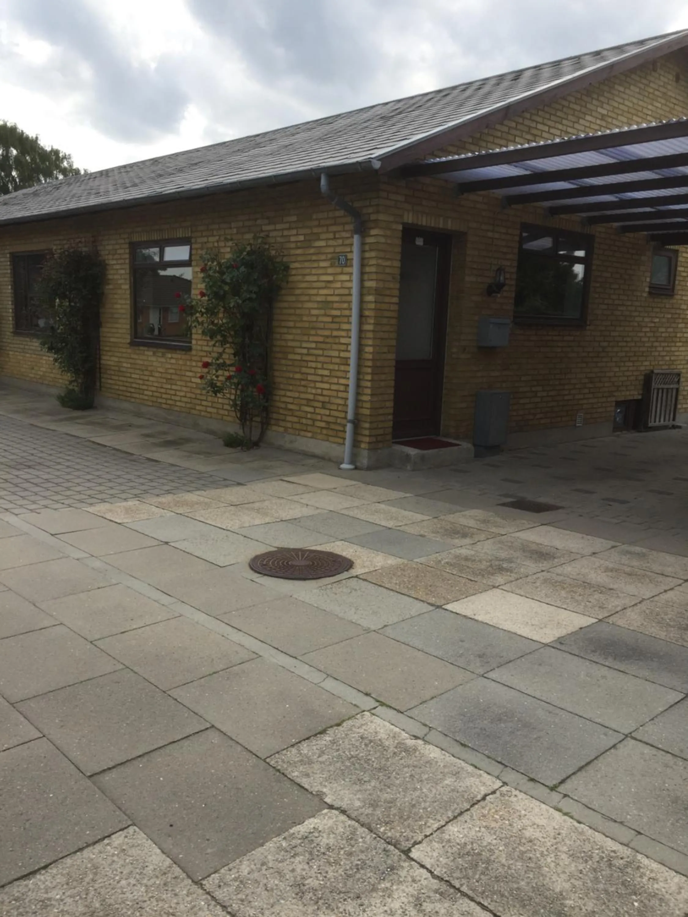 Facade/entrance in Bramming city privat overnatning , ingen morgenmad