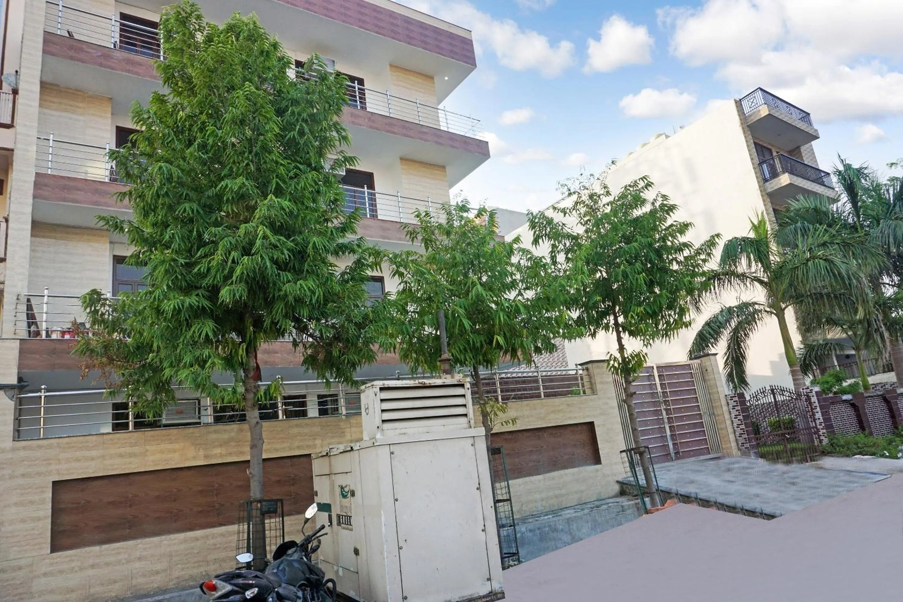 Facade/entrance in Hotel O Quadis