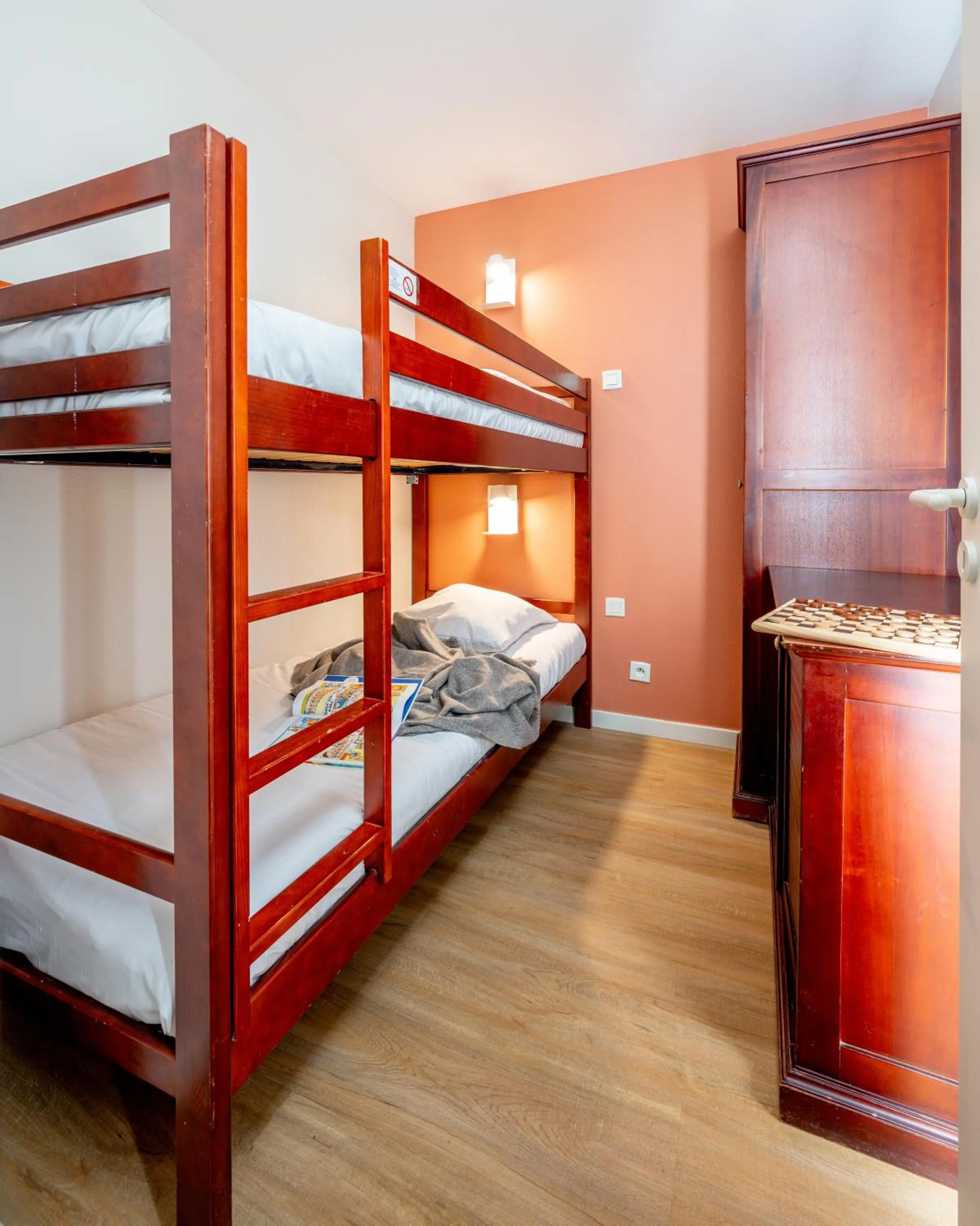 Bed in Résidence Pierre & Vacances Le Domaine de Gascogne