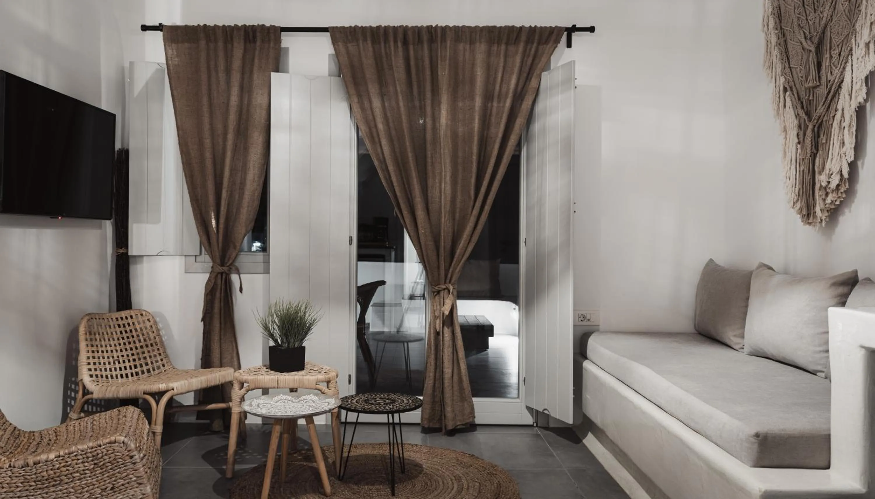 Night in Bianco Diverso Suites