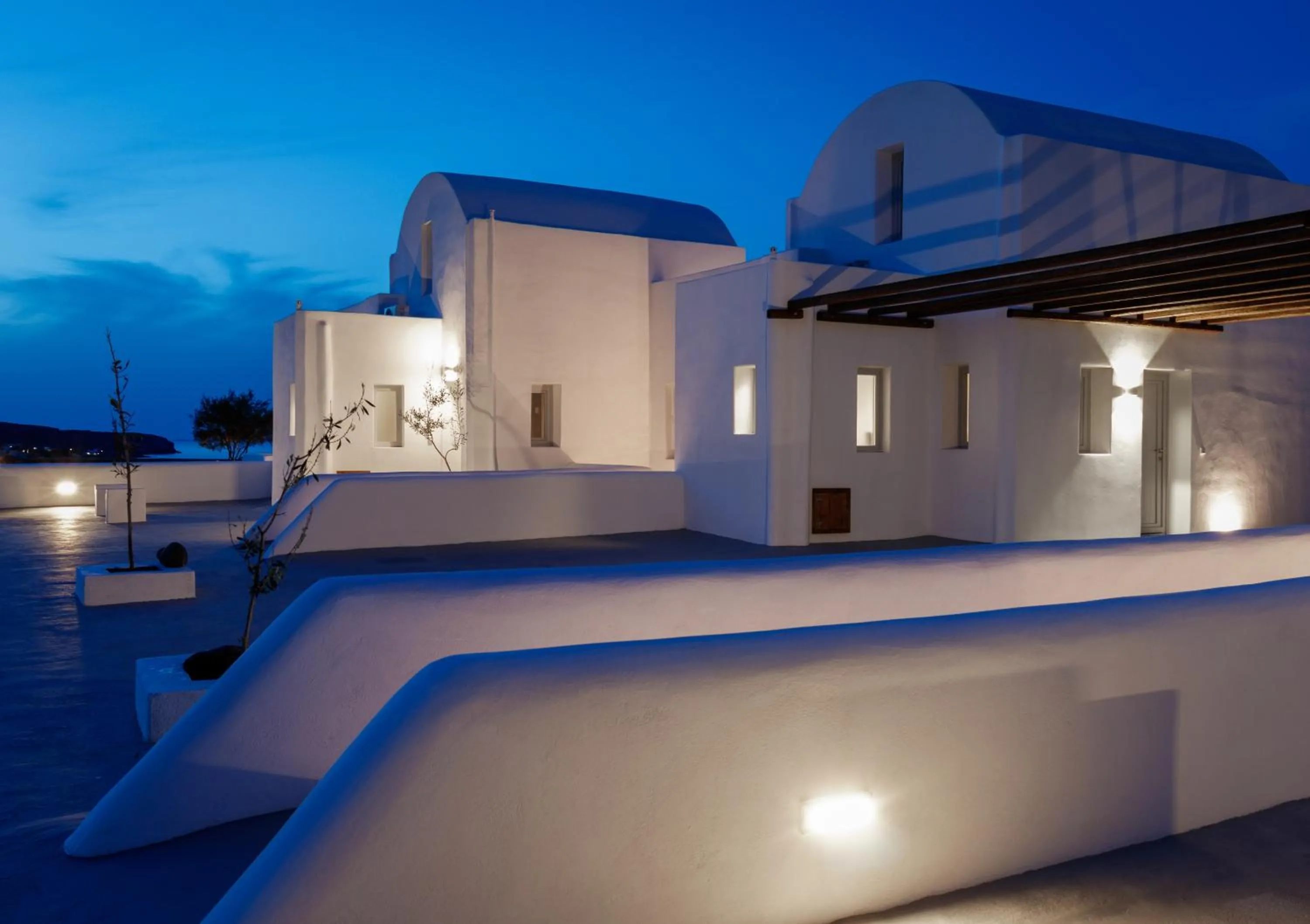 Property building in Bianco Diverso Suites