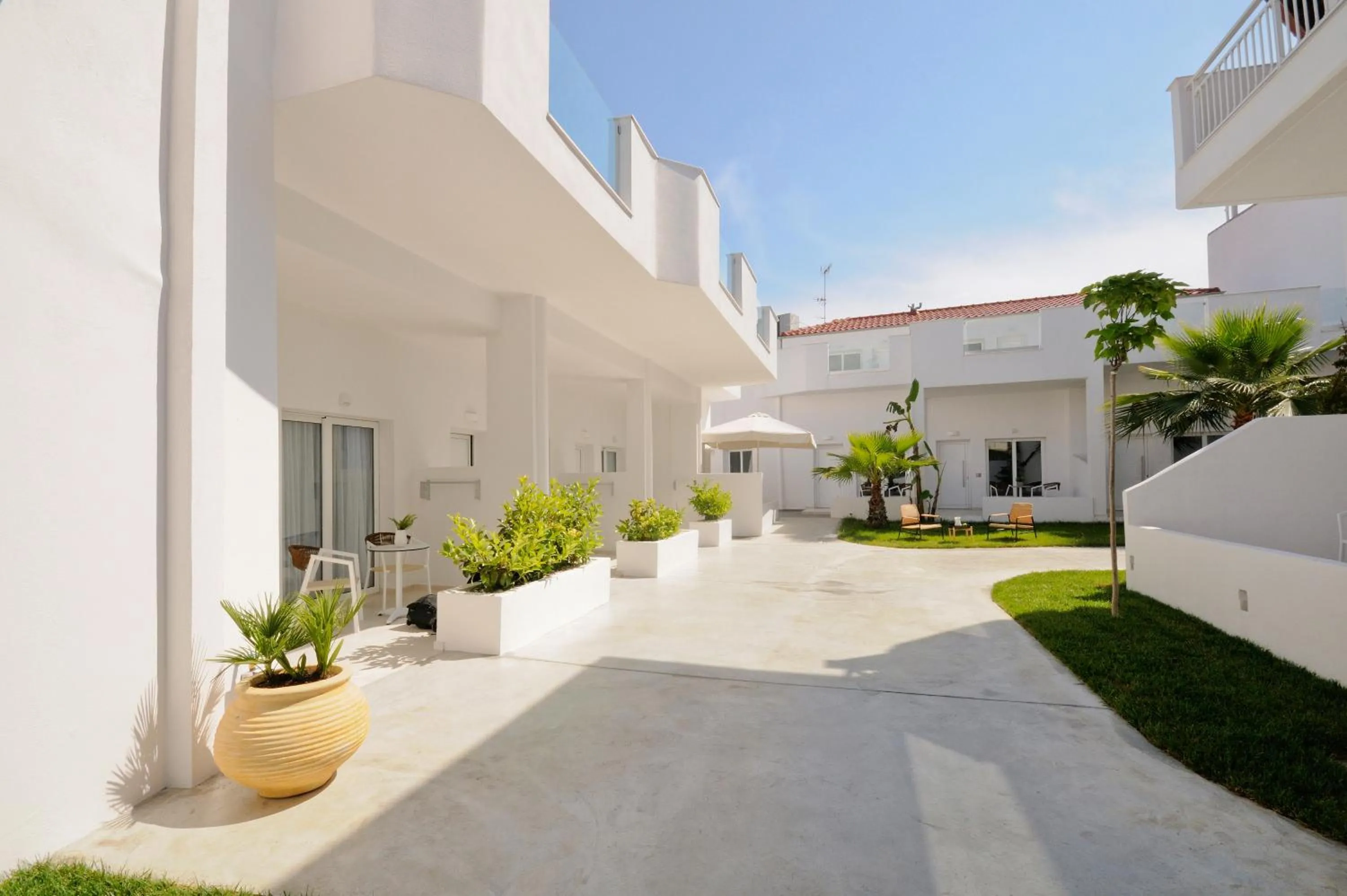 Lefko Suites