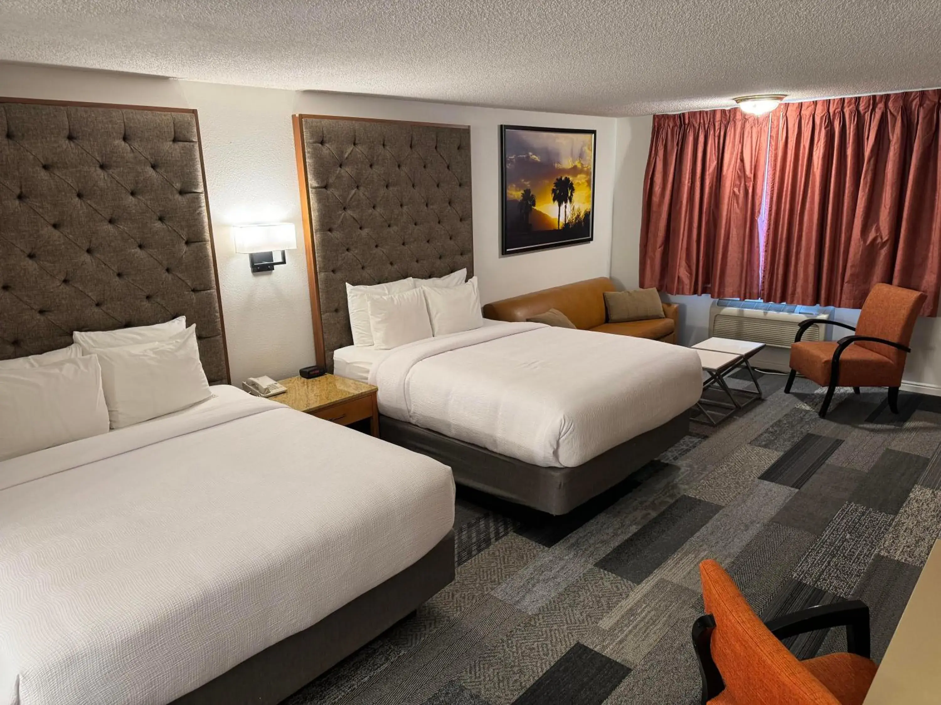 Deluxe with Two Queen Beds & Sleeper Sofa No Pets in Abajo Lodge Deluxe with Two Queen Beds & Sleeper Sofa No Pets in Abajo Lodge